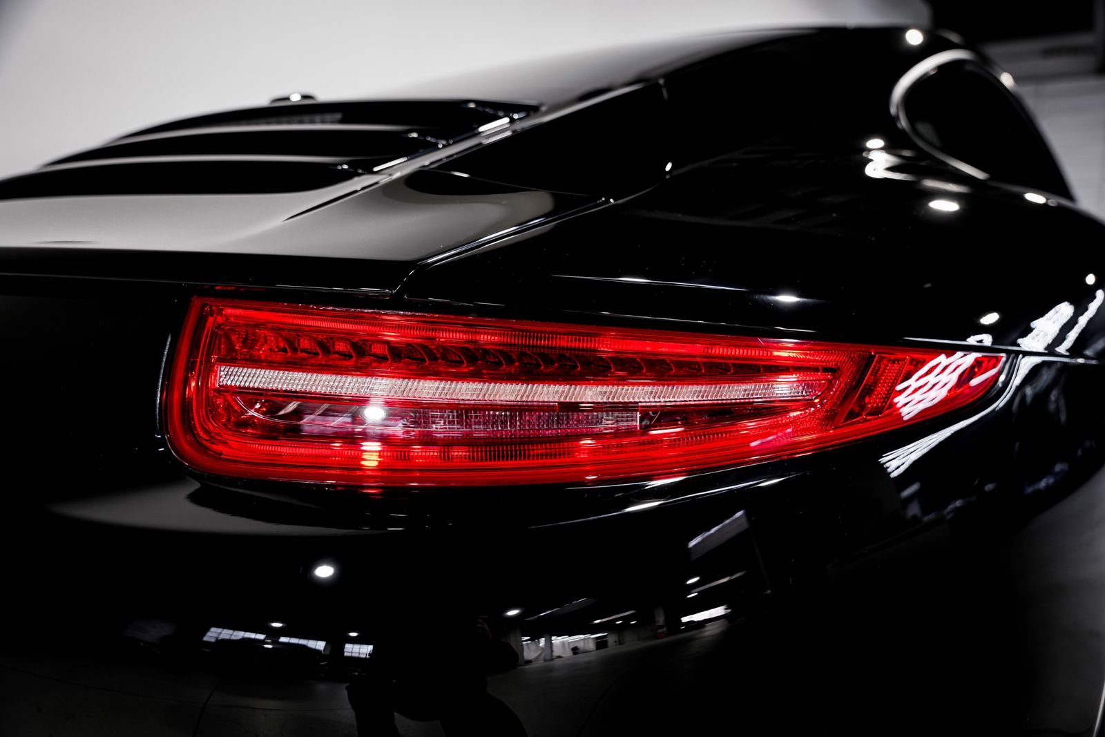 2012 Porsche 911 Carrera S — photo 34