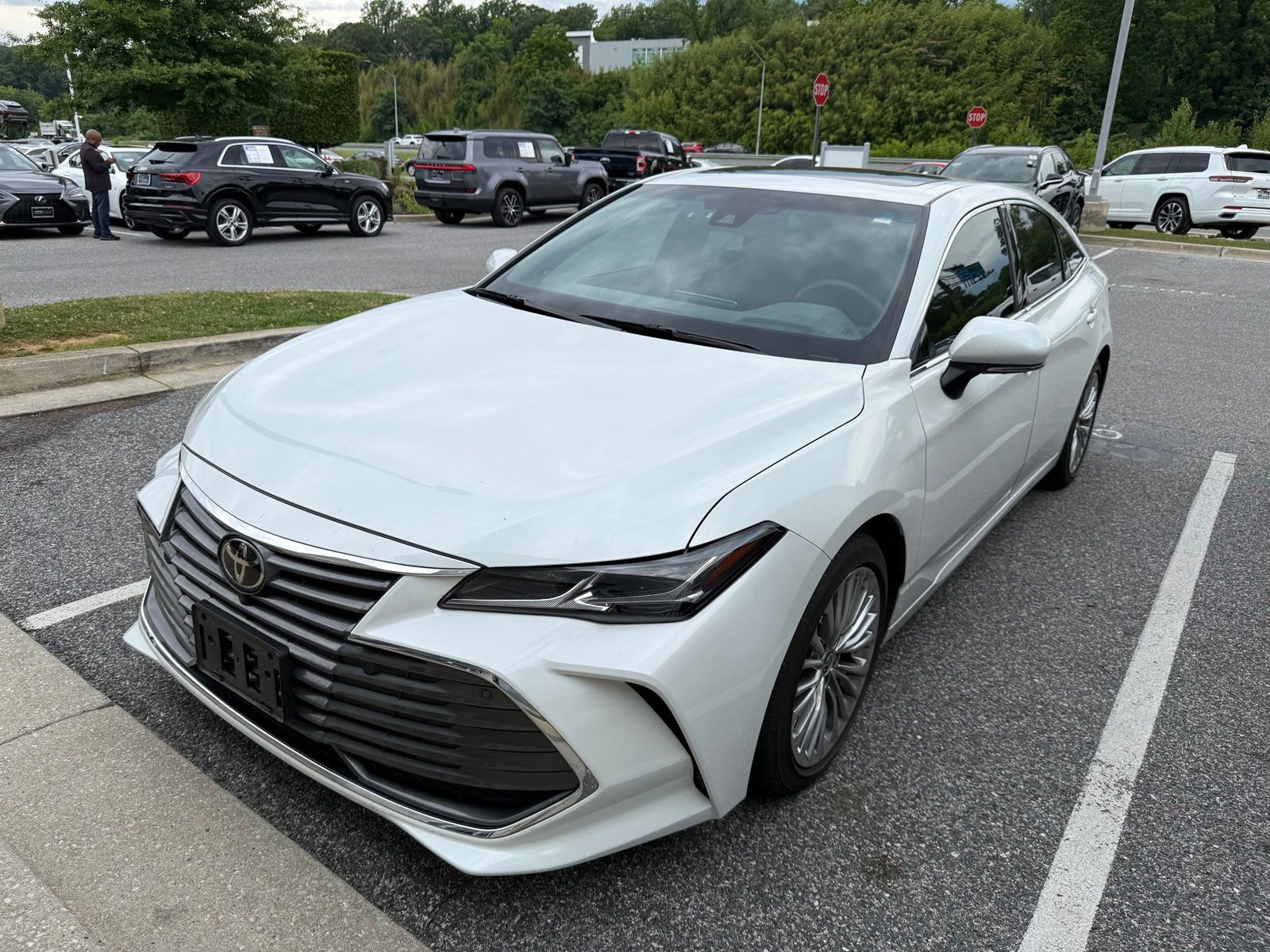 Used 2020 Beige Toyota Limited image 3