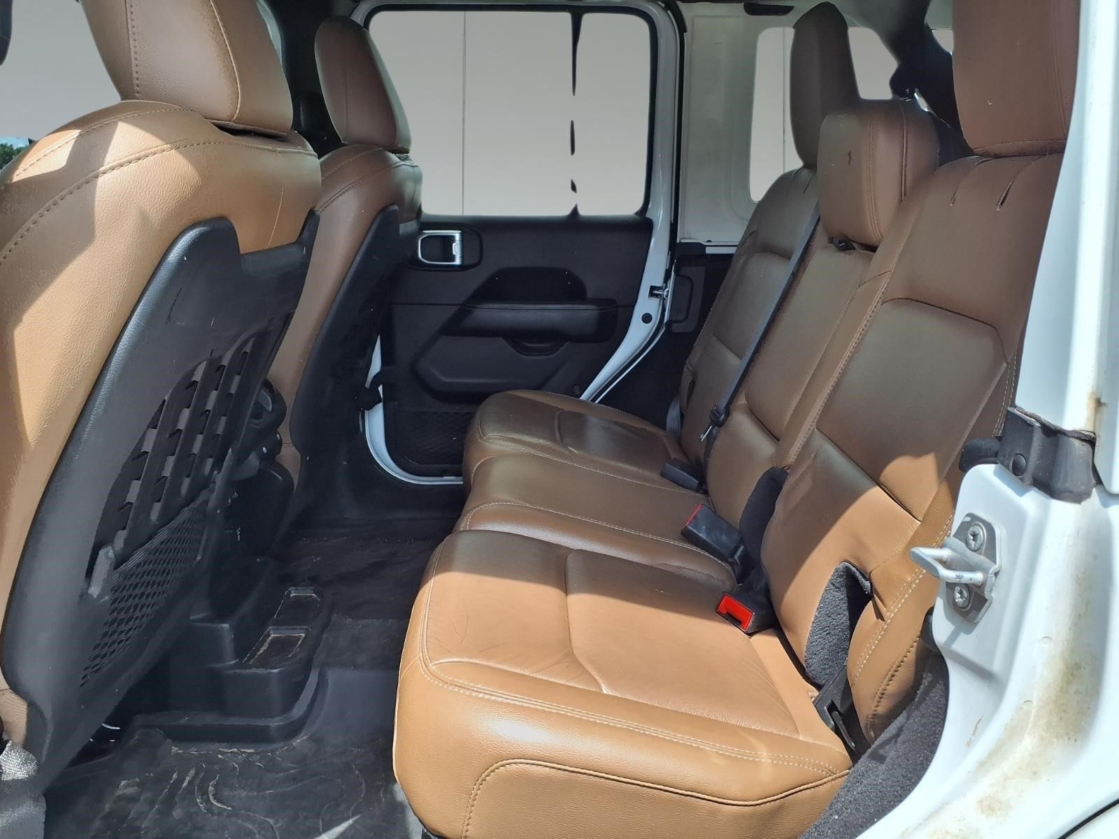 2020 Jeep Wrangler Unlimited Rubicon White at DeMontrond Auto Country