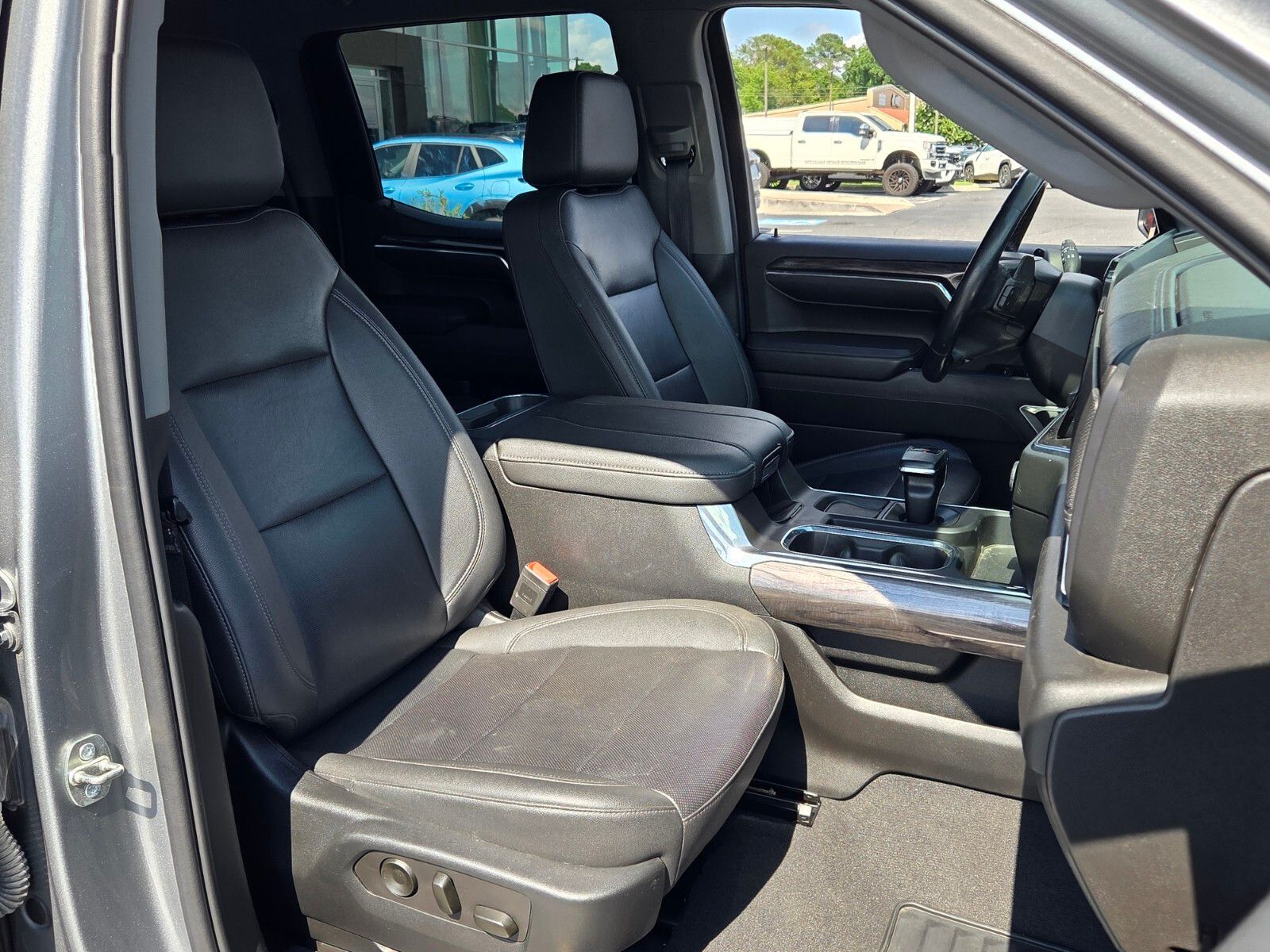 Used 2023 Gray Chevrolet LTZ image 16