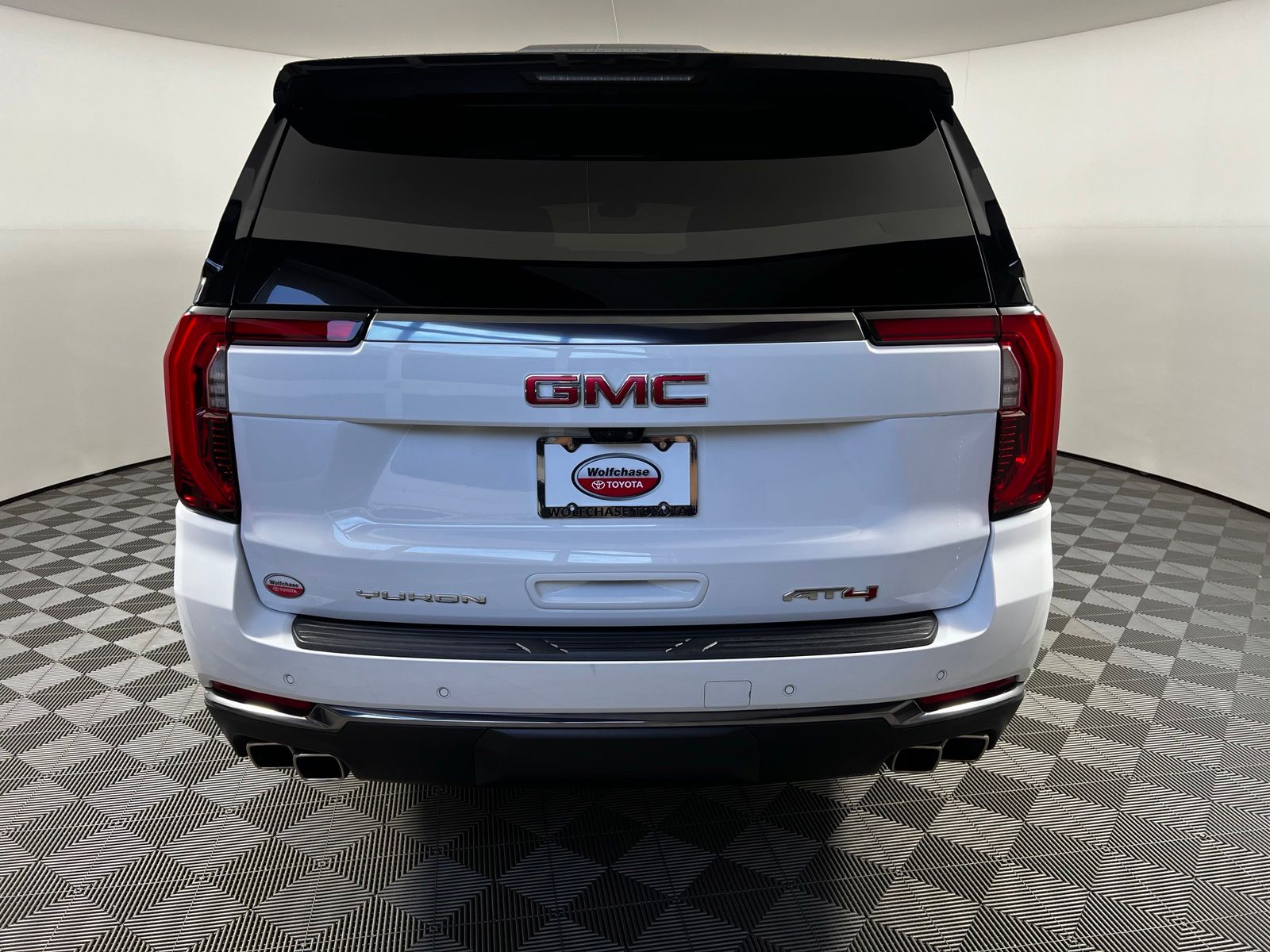 Thumbnail: 2025 GMC Yukon XL - 6