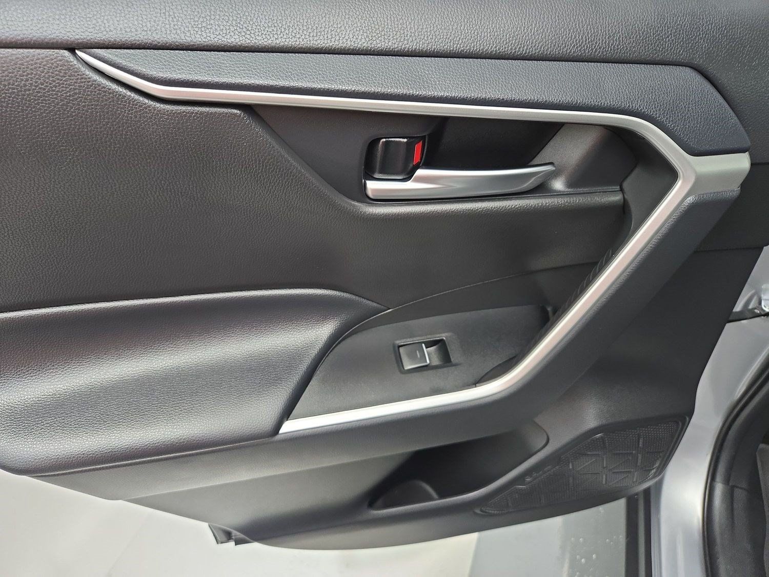 Used 2025 Toyota RAV4 Hybrid SUV