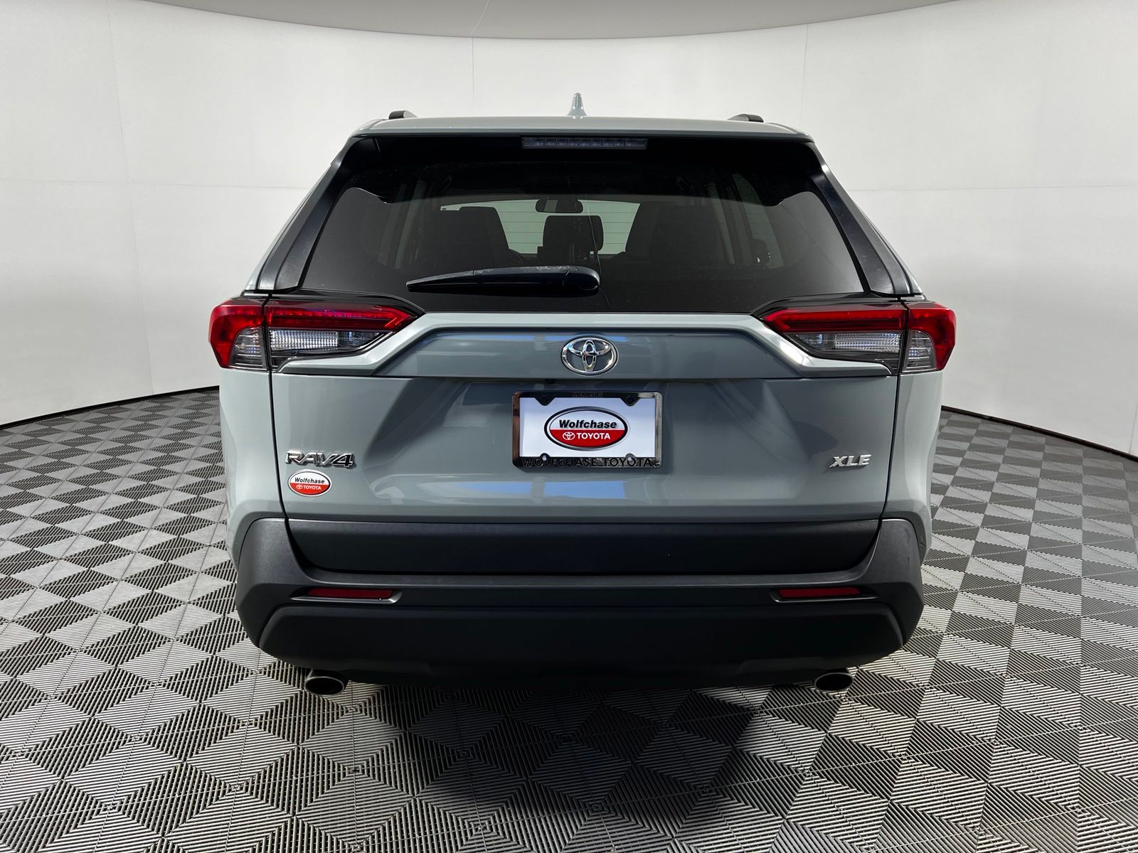 Thumbnail: 2022 Toyota RAV4 - 6