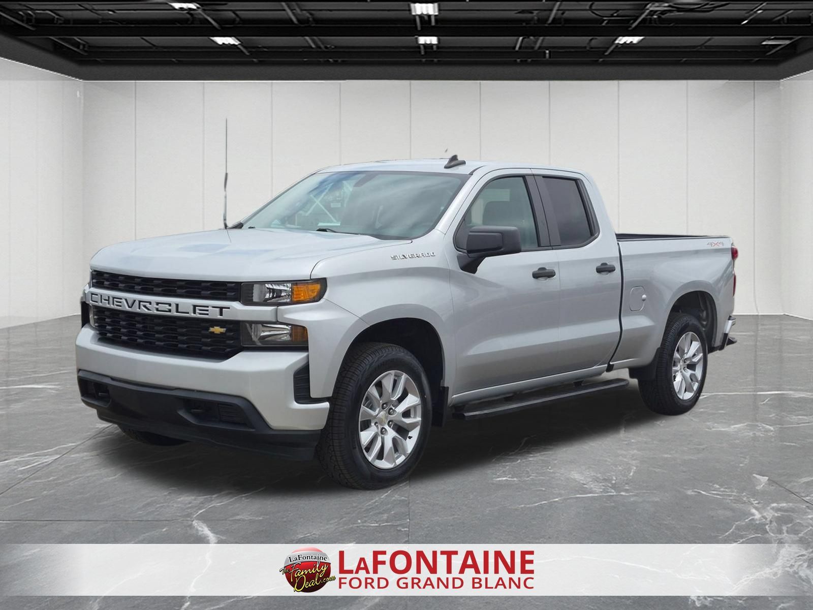Silver Ice Metallic 2020 Chevrolet Silverado 1500 Pickup Truck Four-Wheel Drive 6-Speed Automatic Overdrive