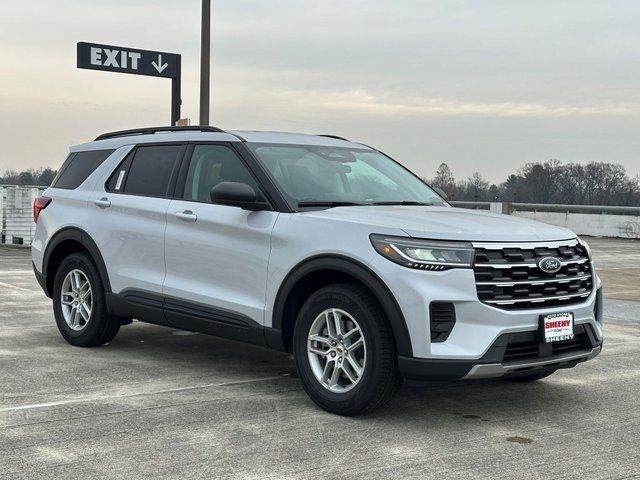 2026 Ford Explorer Active 4WD's photo