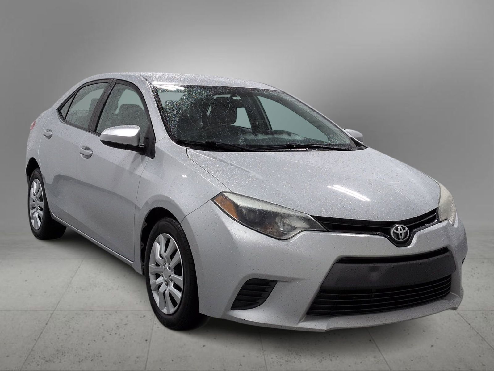 Used 2016 Toyota Corolla LE with VIN 2T1BURHE2GC641068 for sale in Farmington Hills, MI