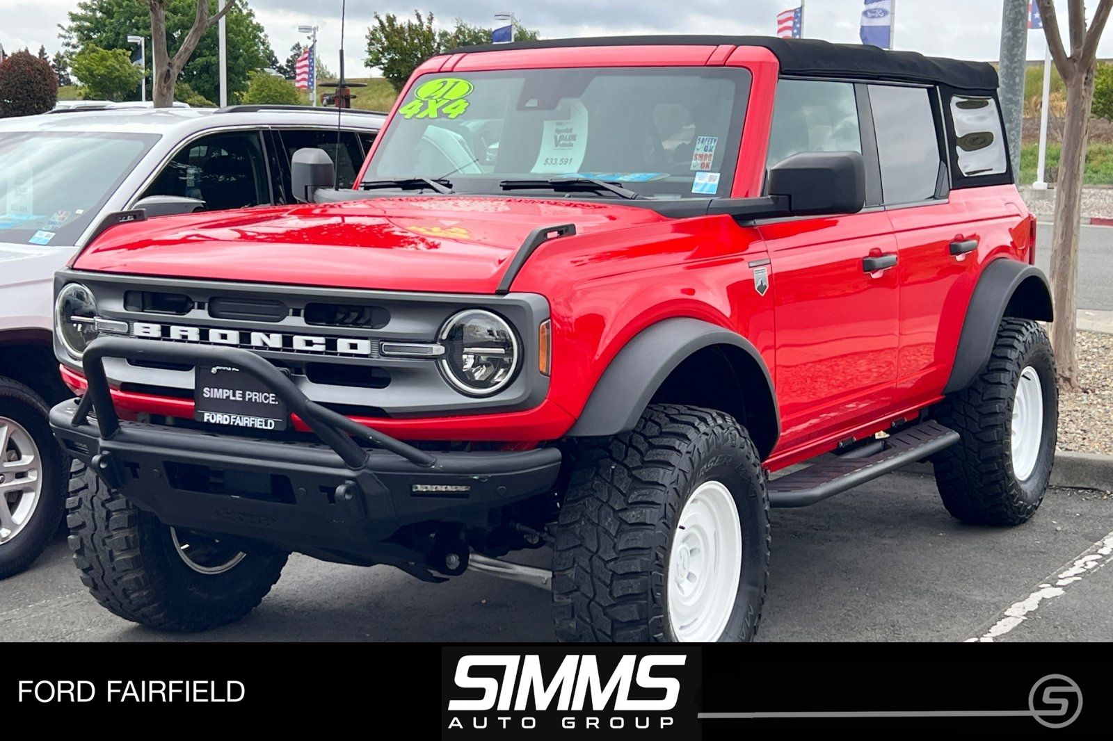 Race Red 2021 Ford Bronco Big Bend 4-Door 4WD SUV / Crossover Four-Wheel Drive Automatic