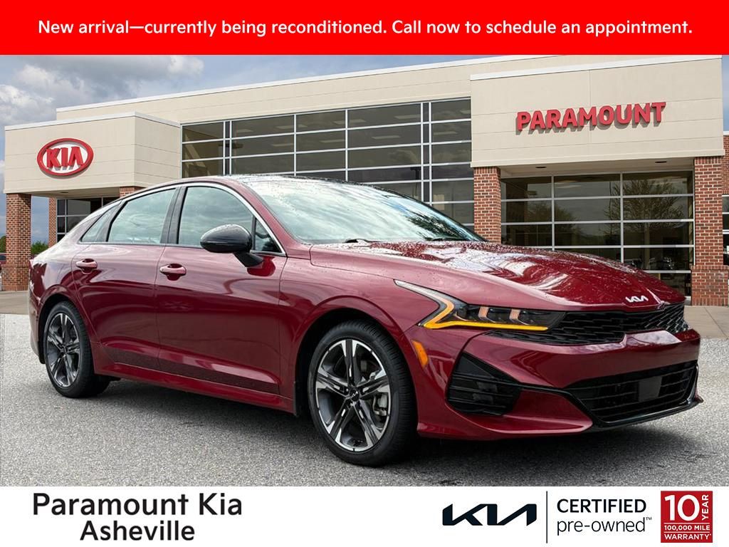 Passion Red 2024 Kia K5 Sedan Front-Wheel Drive 8-Speed Automatic