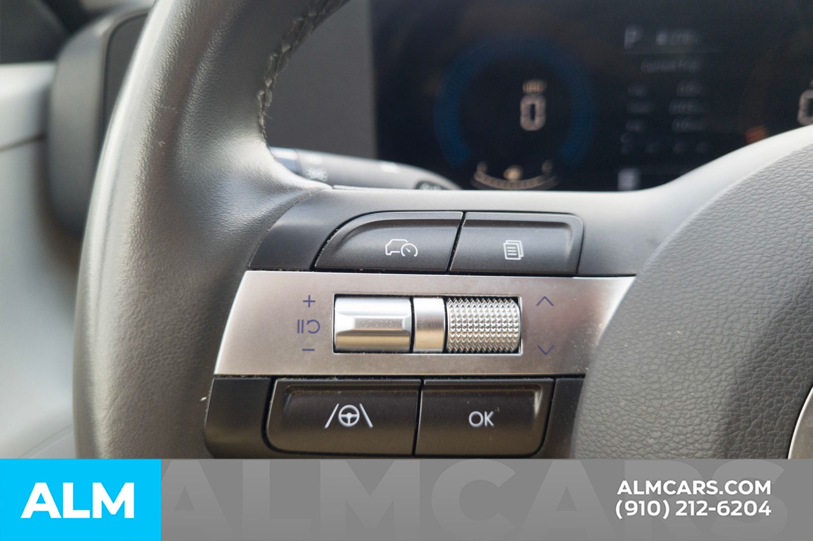 Certified Used 2025 Denim Blue Hyundai SEL image 27