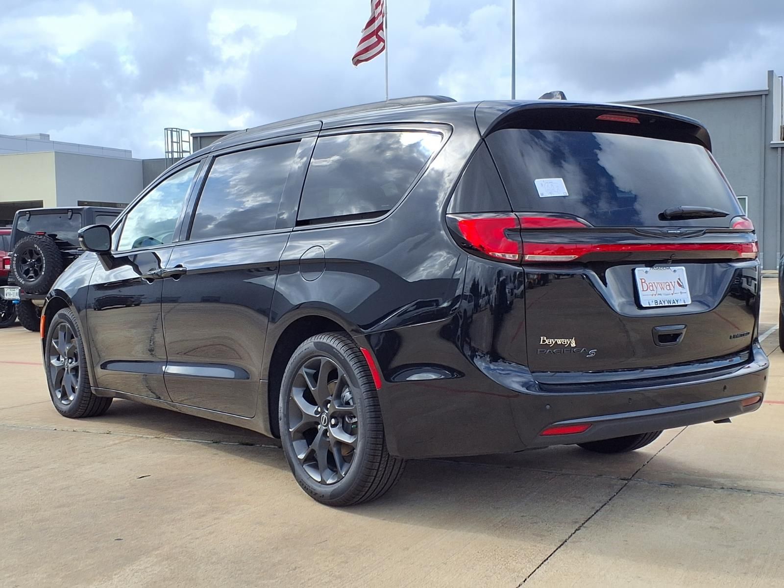 2026 Chrysler Pacifica Limited - 5