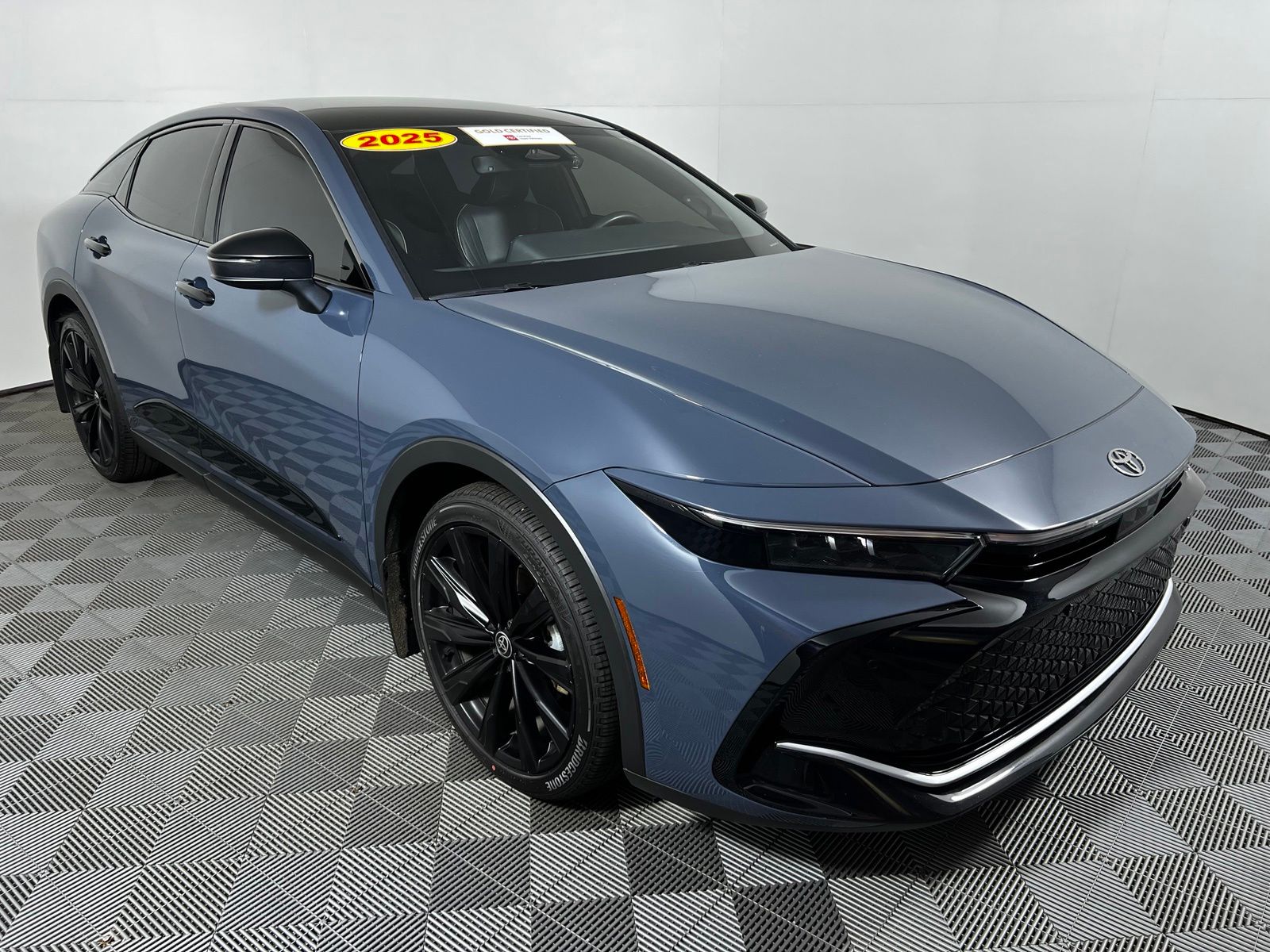 Thumbnail: 2025 Toyota Crown - 3