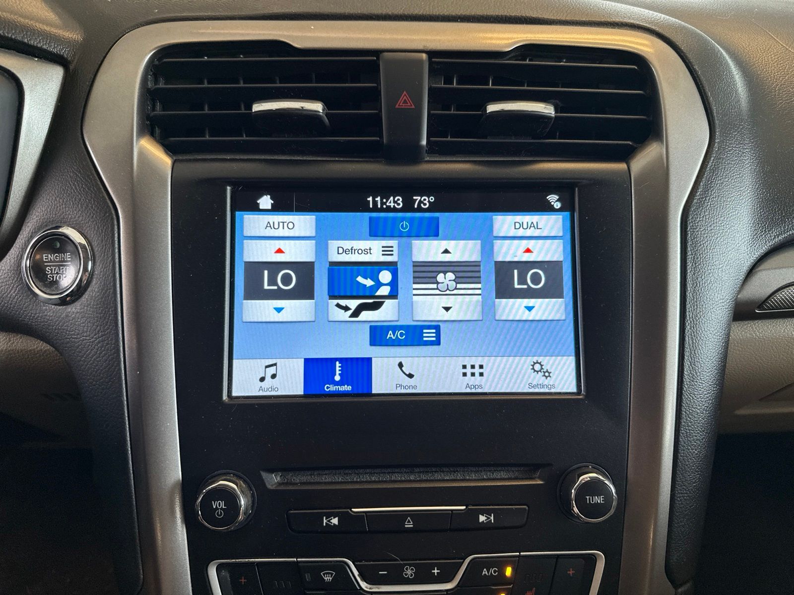 Certified Used 2017 Ingot Silver Ford SE image 5