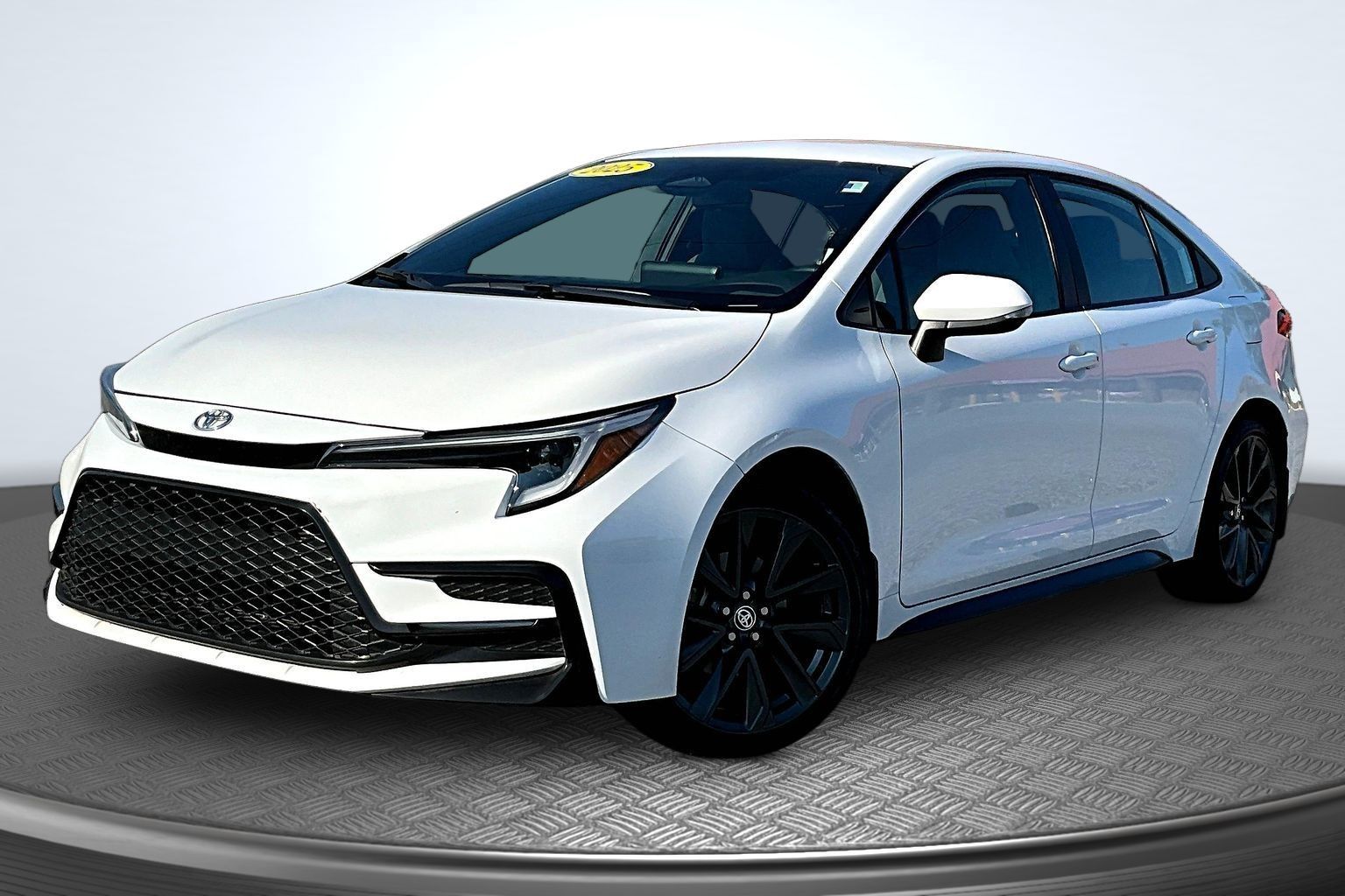 2025 Toyota Corolla SE FWD   