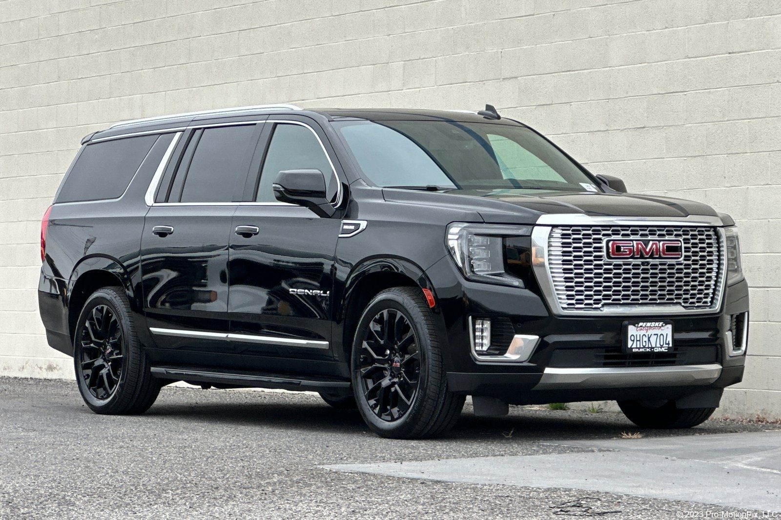 Onyx Black 2023 GMC Yukon XL SUV / Crossover Four-Wheel Drive