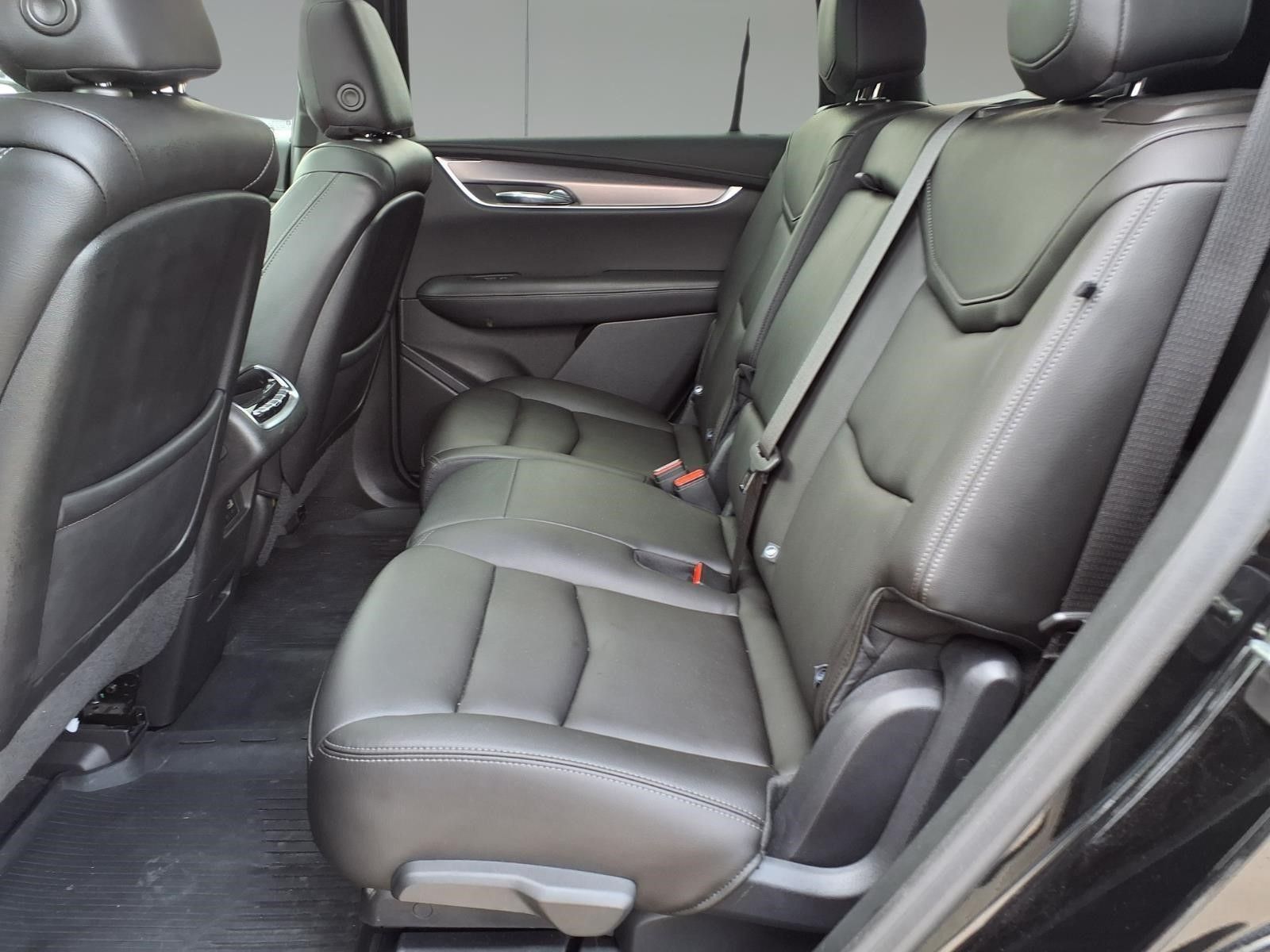 2022 Cadillac XT6 Luxury Black at DeMontrond Gulf Freeway