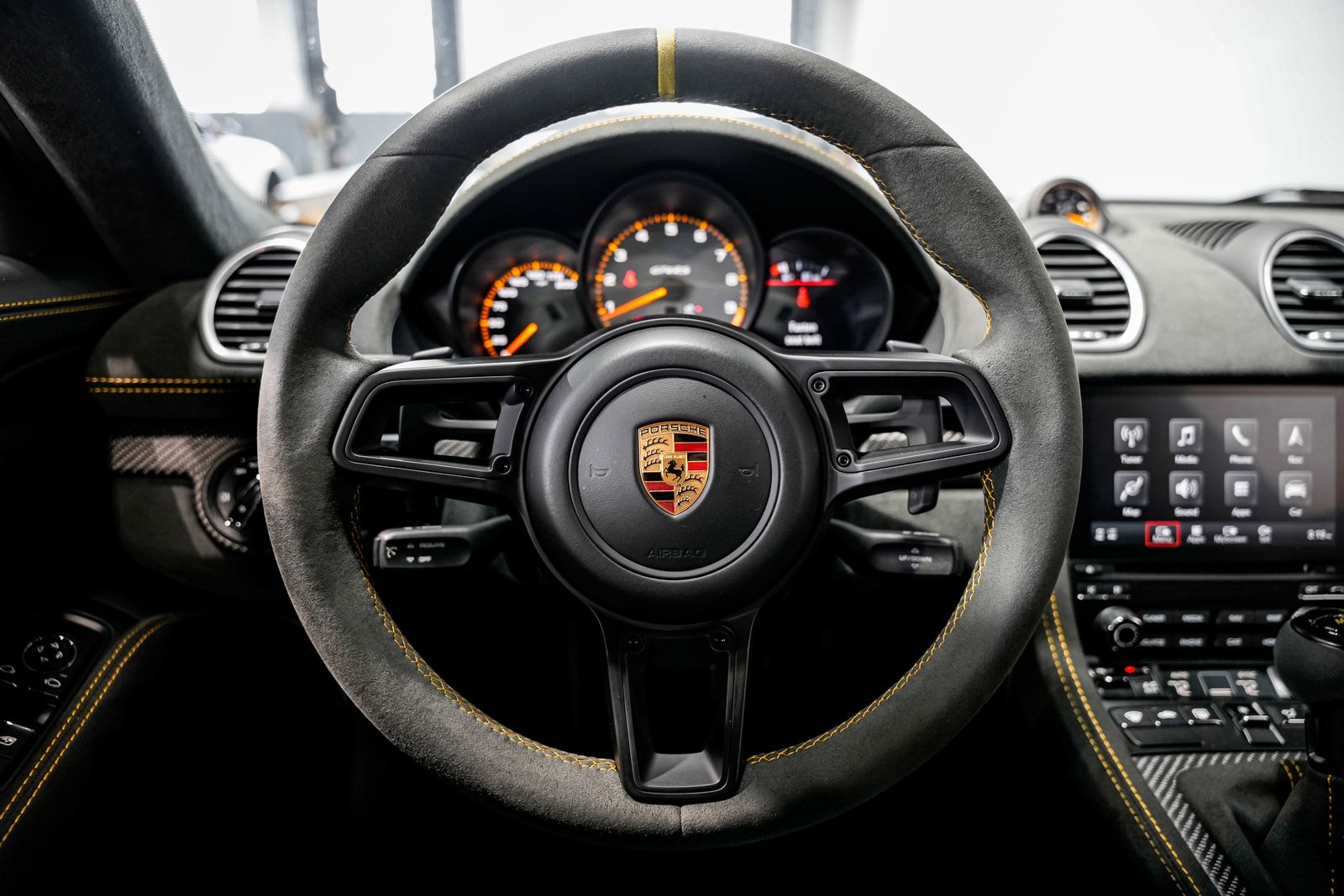 2023 Porsche 718 Cayman GT4 RS — photo 10