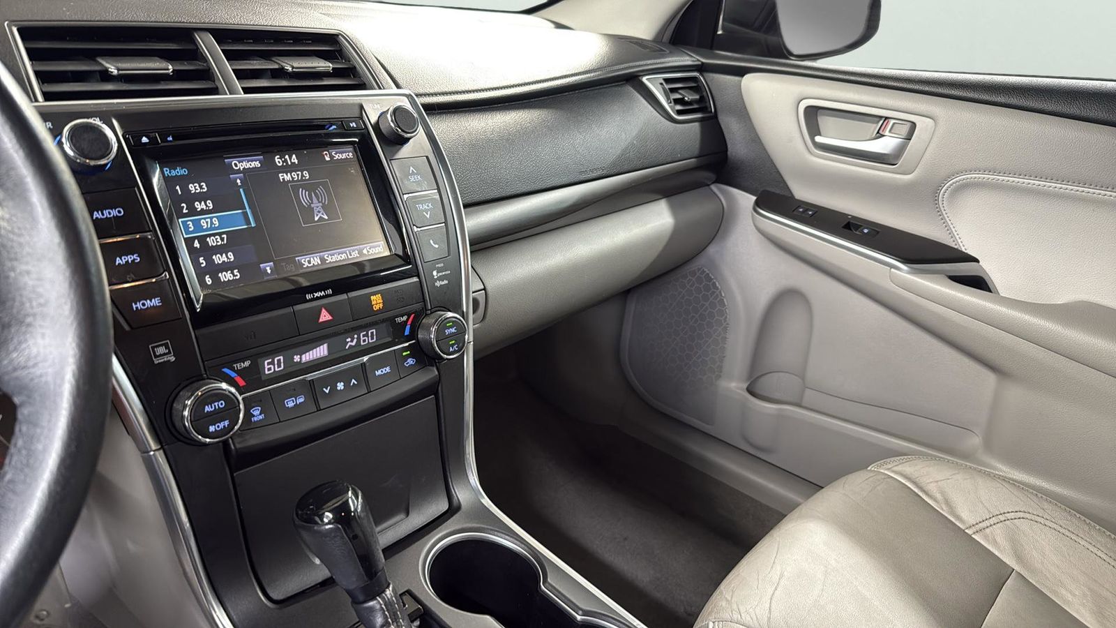 Used Car 2017 Toyota Camry  Xle For Sale Under $15,000 In Austin, Texas