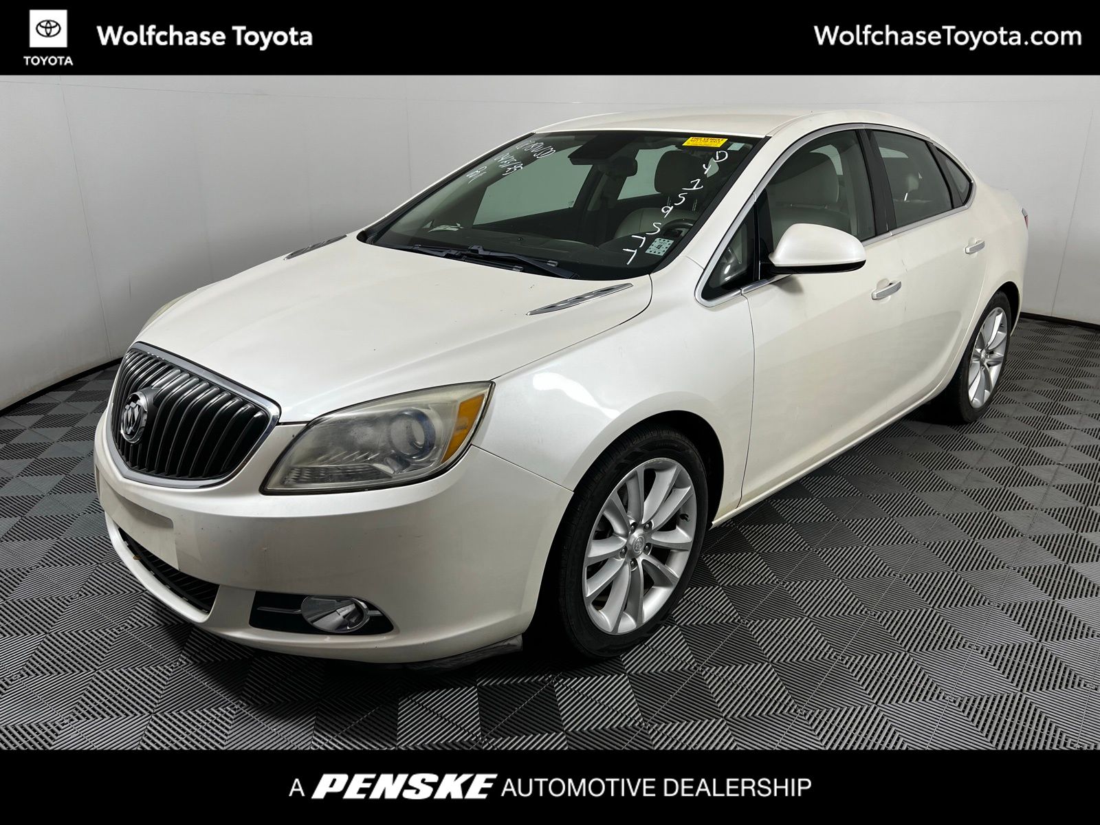 2013 Buick Verano Base Hero Image