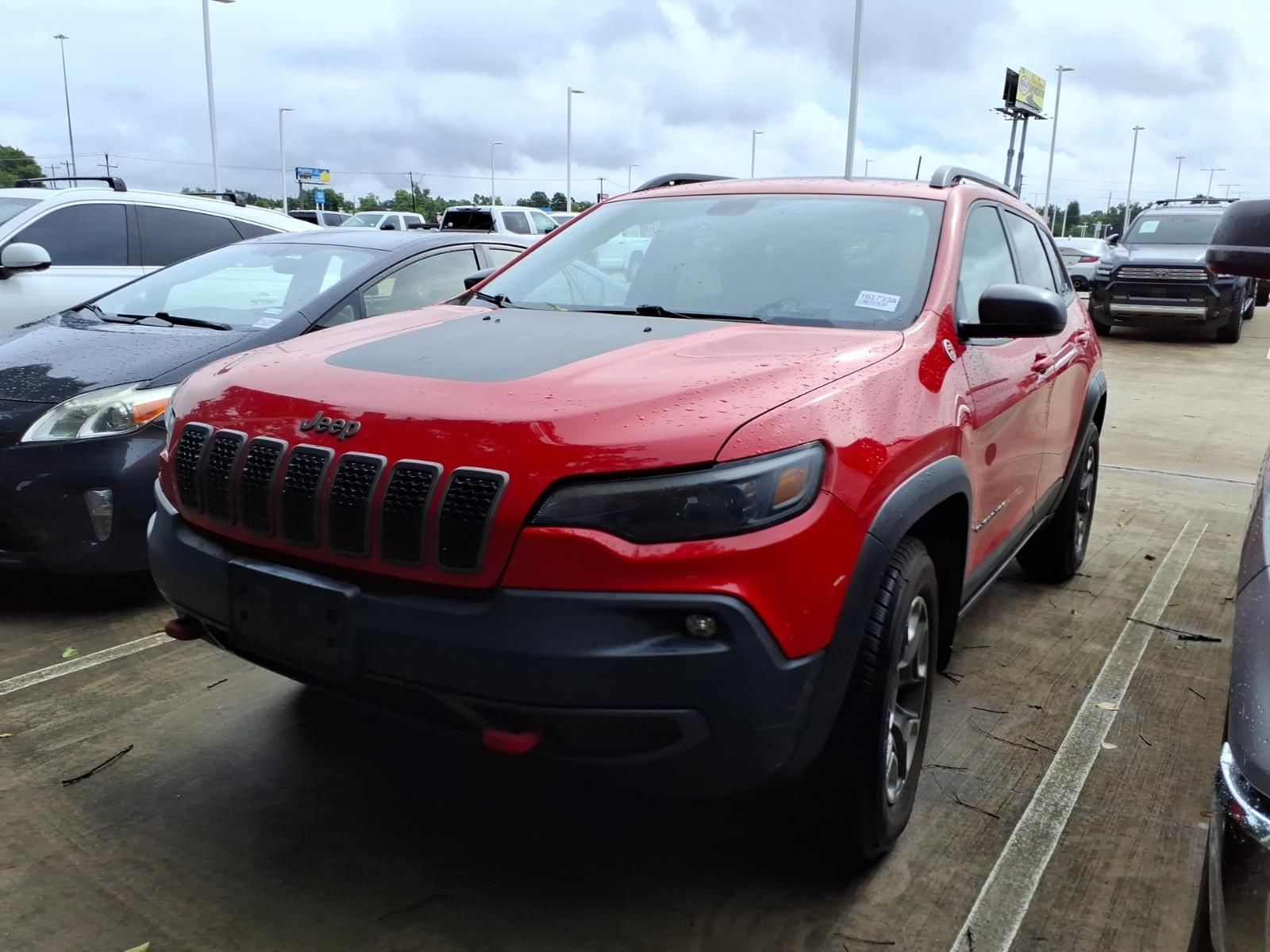 2019 Jeep Cherokee Trailhawk Red at Mac Haik CDJR North Houston