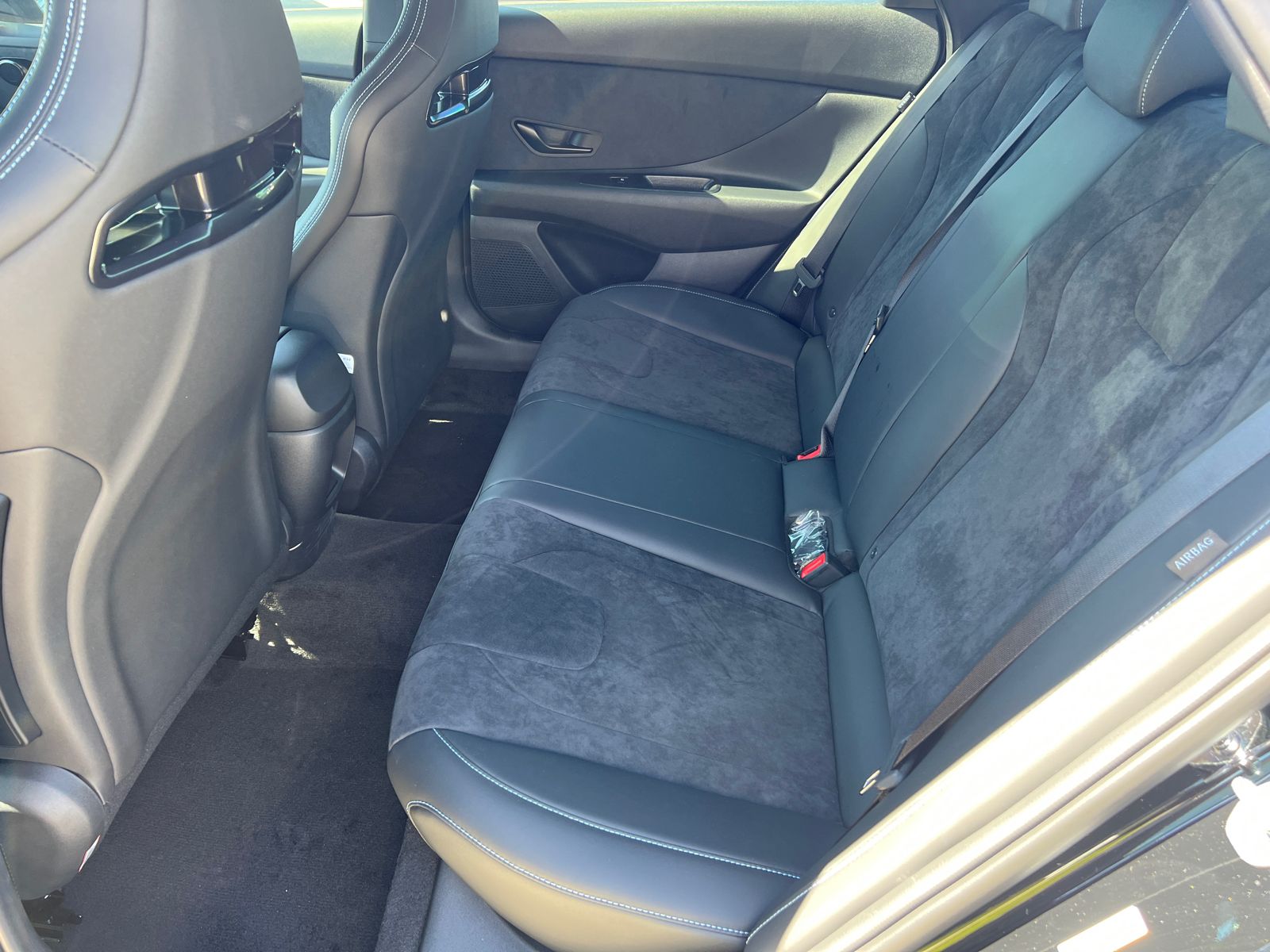 2025 Hyundai Elantra N Base photo 13