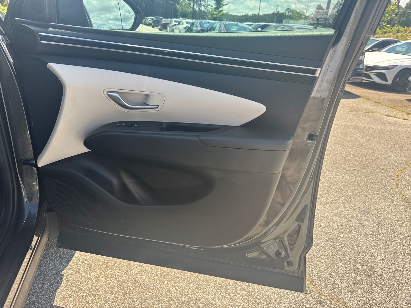 Used 2022 Gray Hyundai SEL image 14