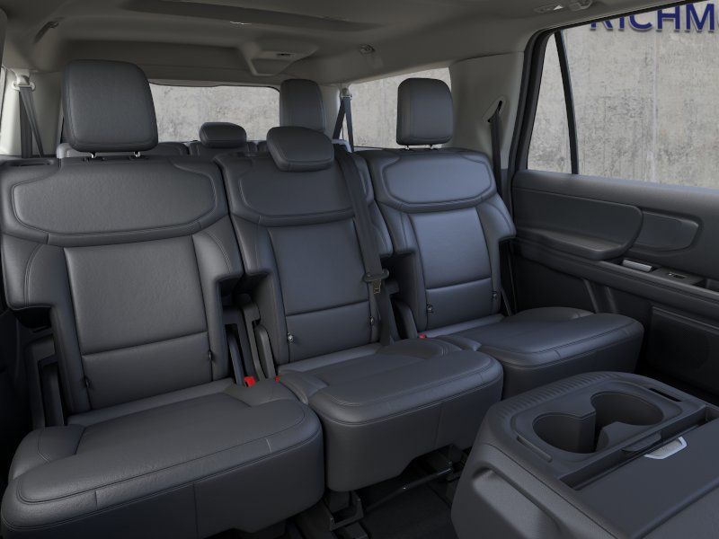 New 2026 Space Silver Metallic Ford Active image 11