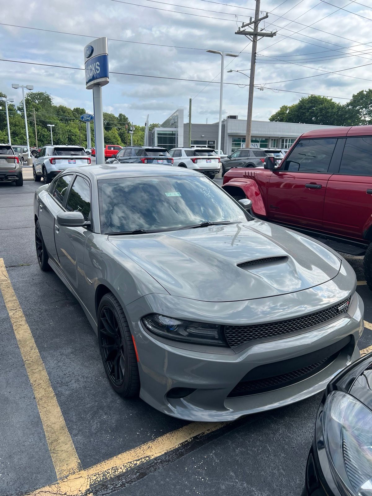 Destroyer Gray Clearcoat 2018 Dodge Charger Sedan Rear-Wheel Drive 8-Speed Automatic