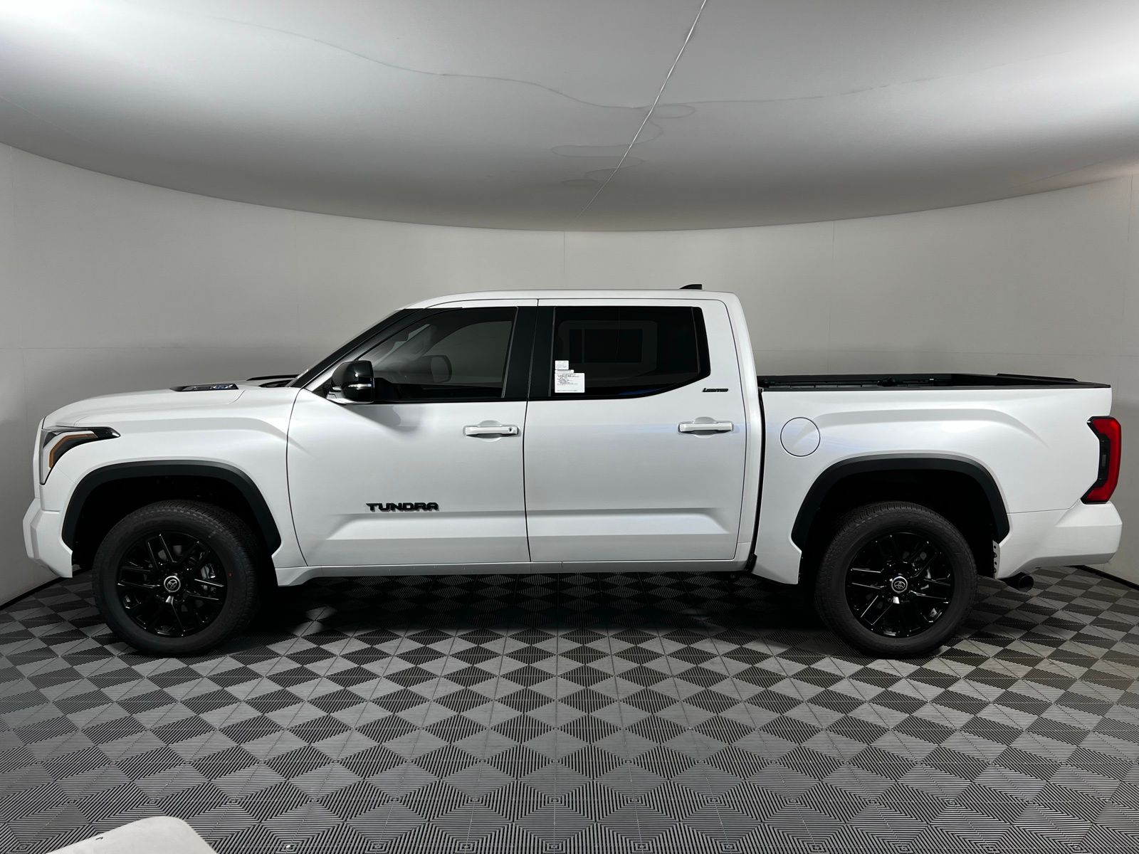 2025 Toyota Tundra Platinum 4