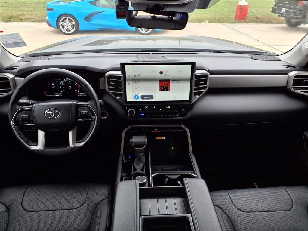 2024 Toyota Tundra Limited - 9