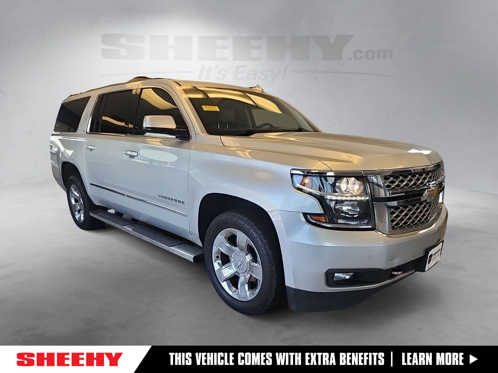 2017 Chevrolet Suburban 4WD 1500 LT w/8-speed's photo