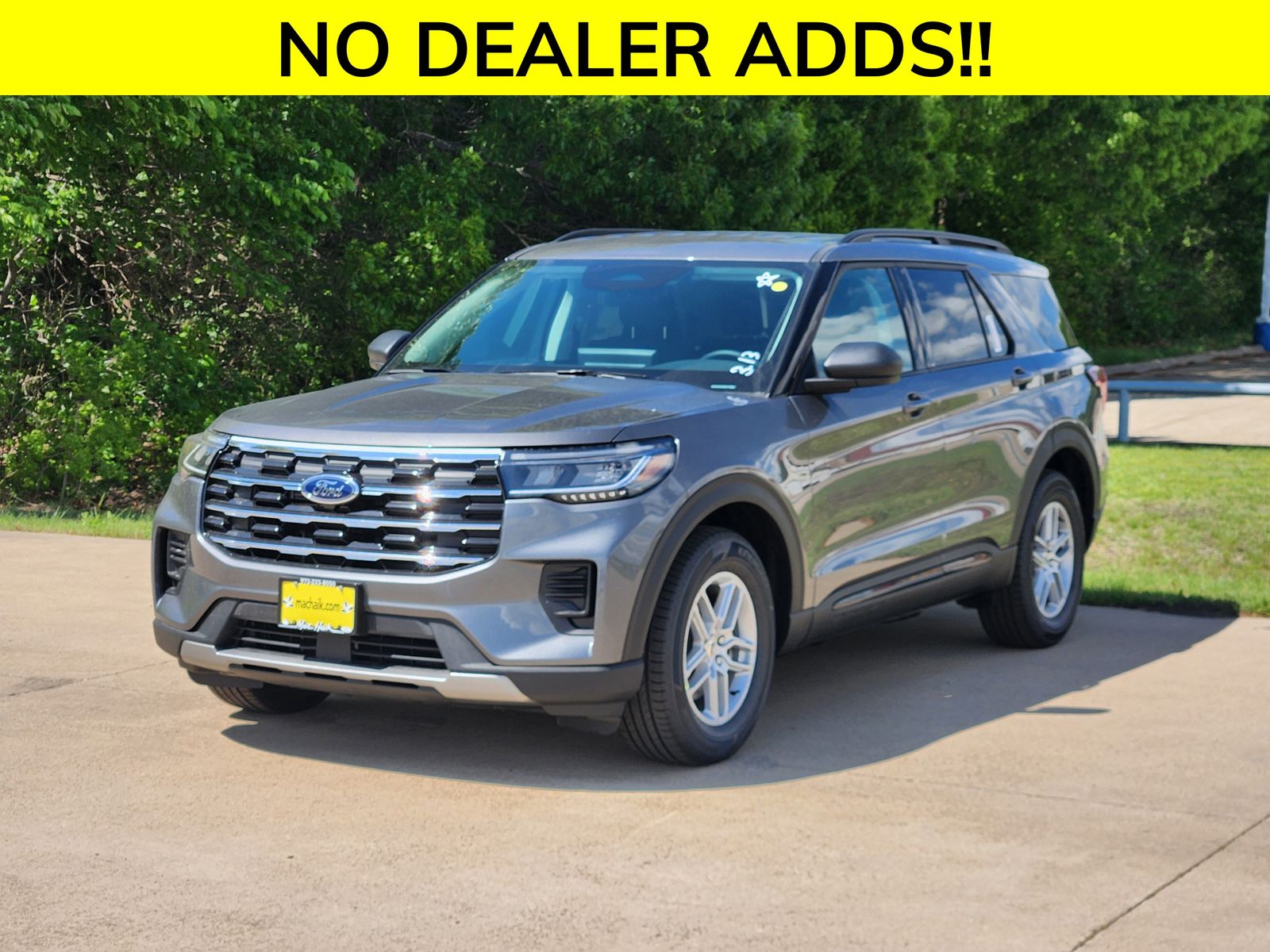 View vehicle photo 2