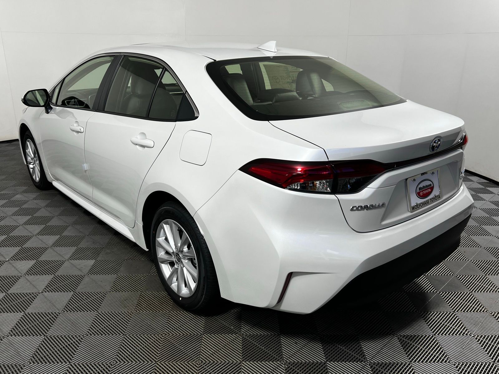 Thumbnail: 2025 Toyota Corolla - 7