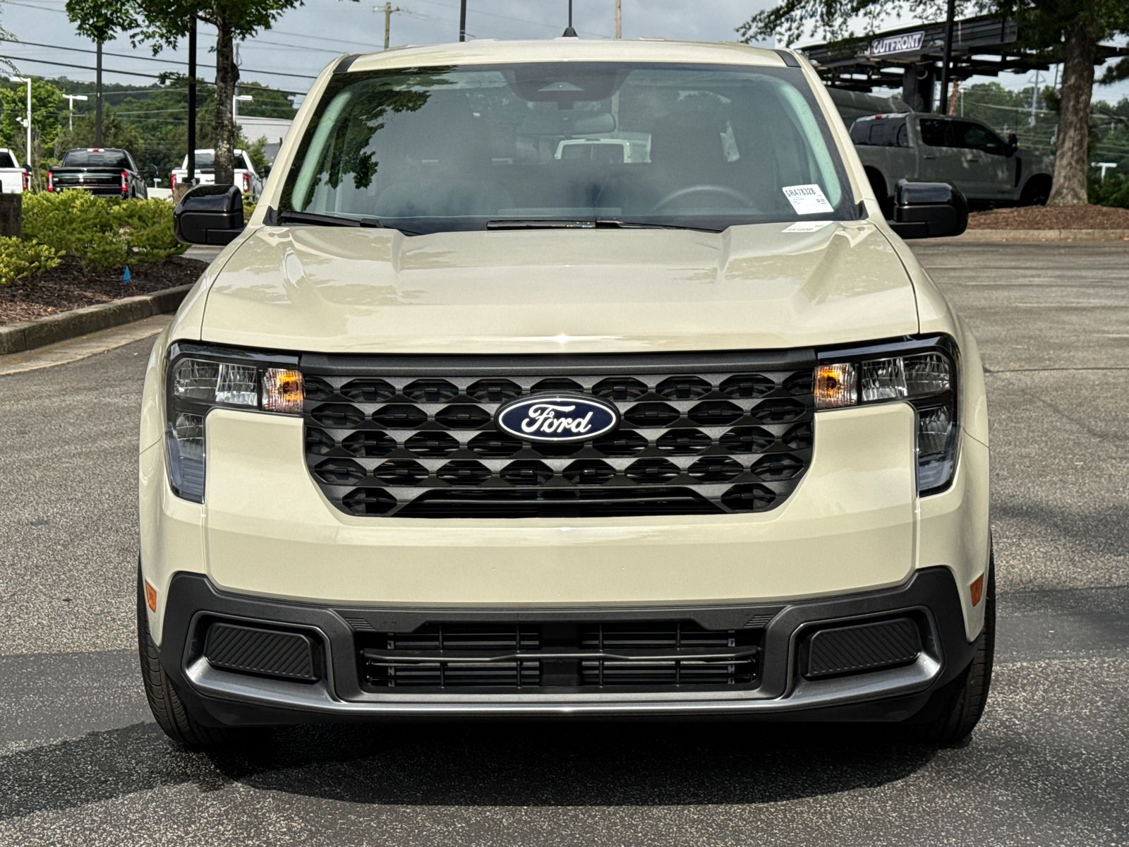 2025 Ford Maverick XLT photo 2