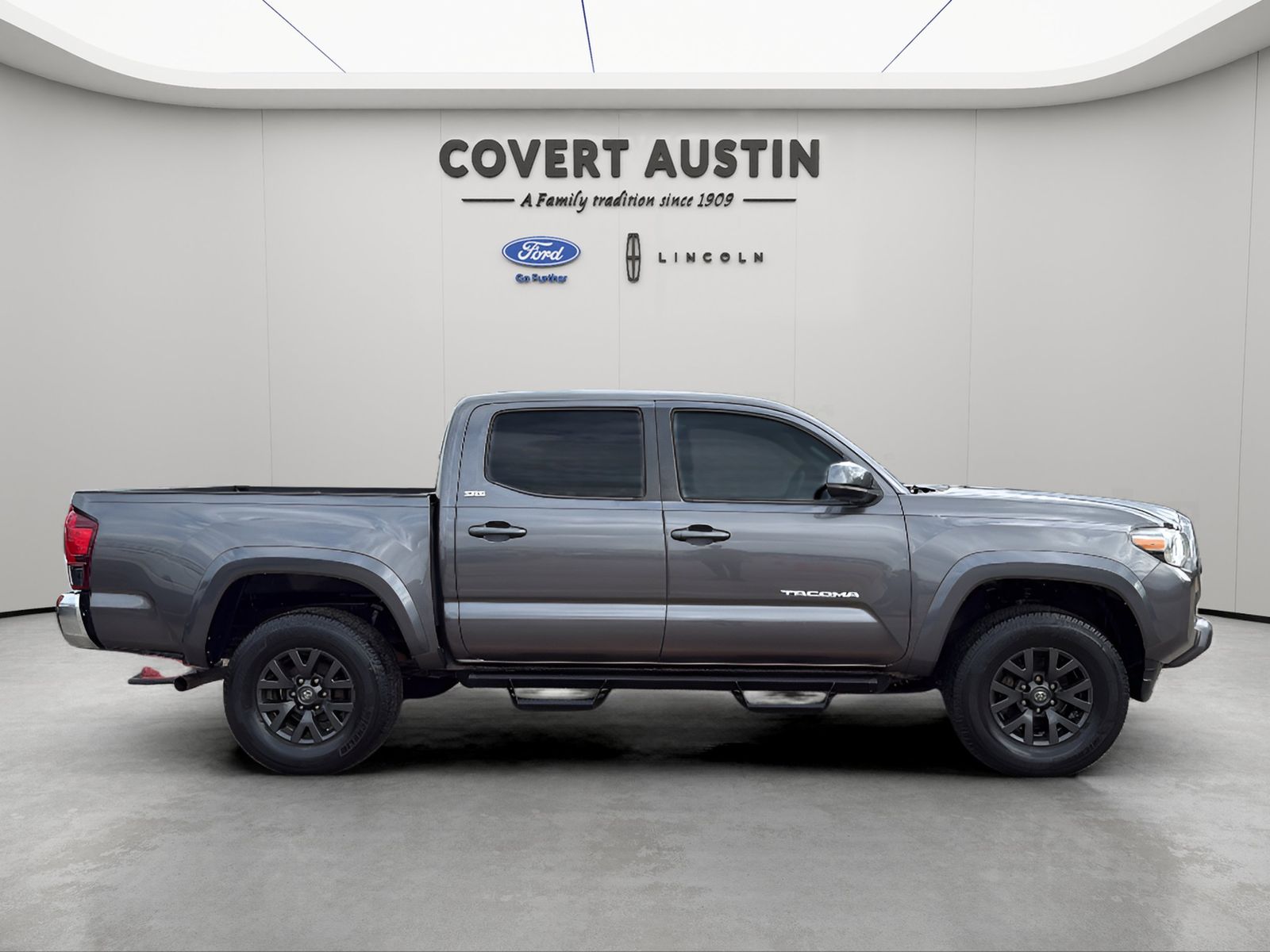 Used Car 2020 Toyota Tacoma  Sr5 For Sale Under $30,000 In Austin, Texas