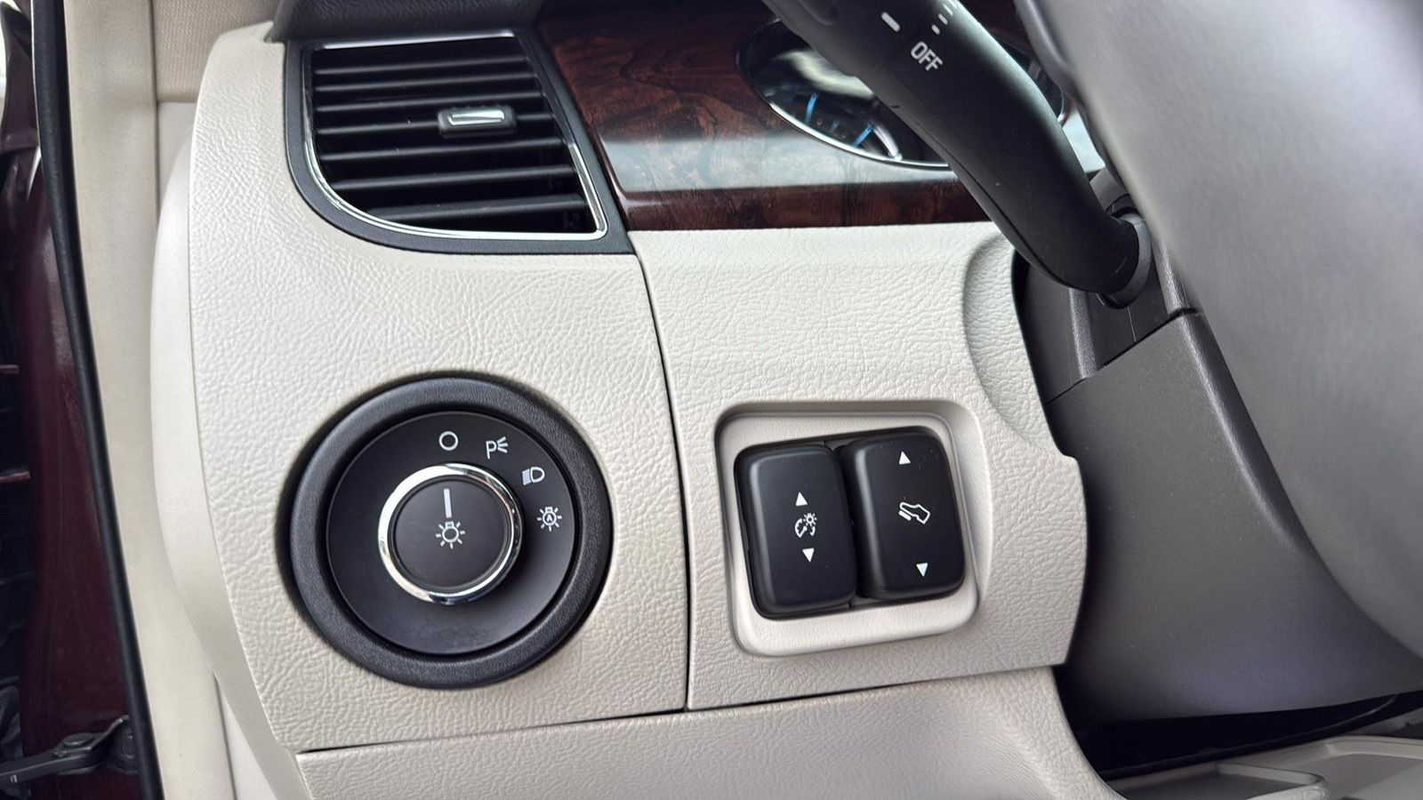 Used Car 2011 Ford Taurus  Limited For Sale Under $10,000 In Austin, Texas