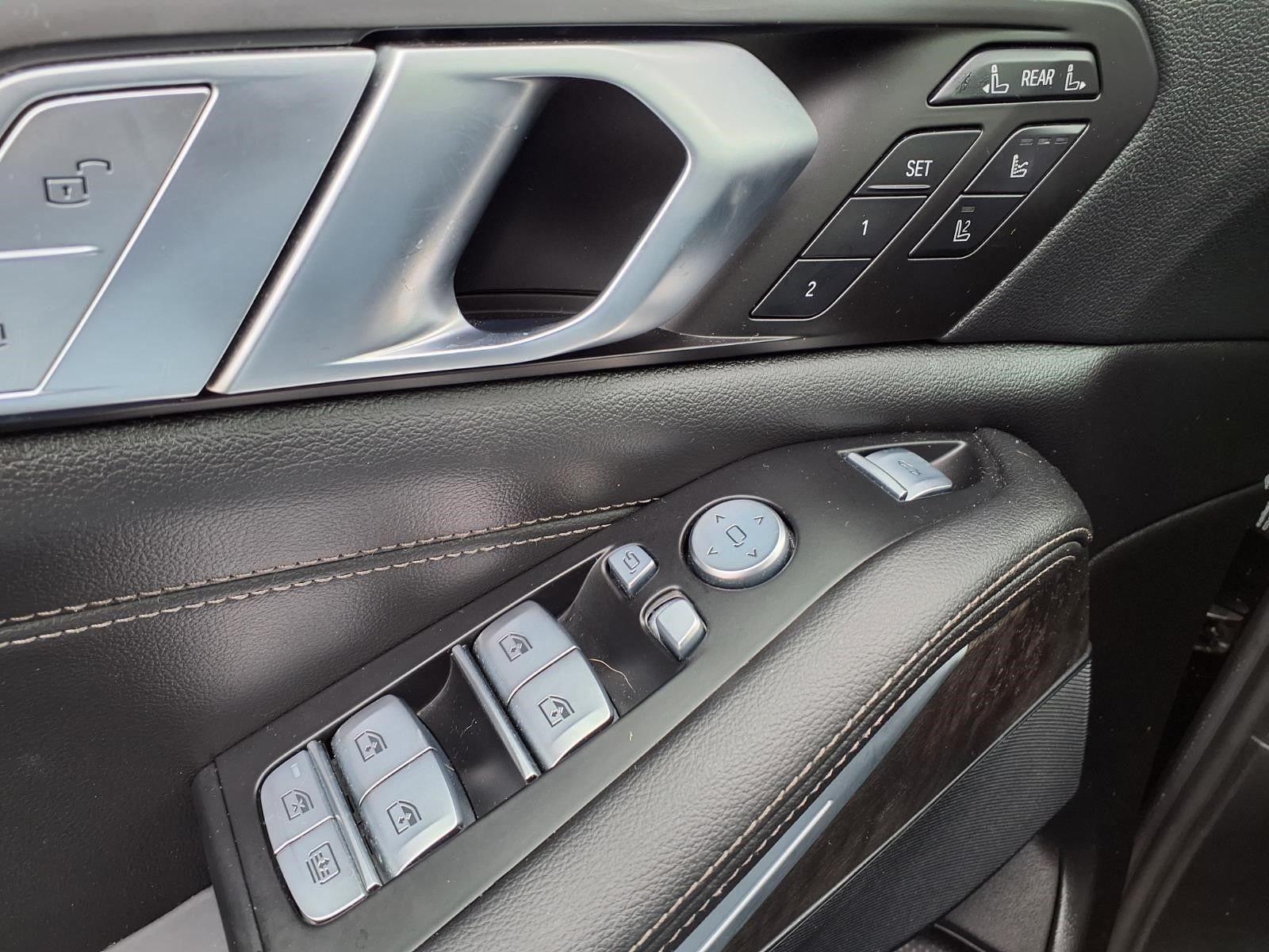 2022 BMW X7 xDrive40i Black at Westside Lexus