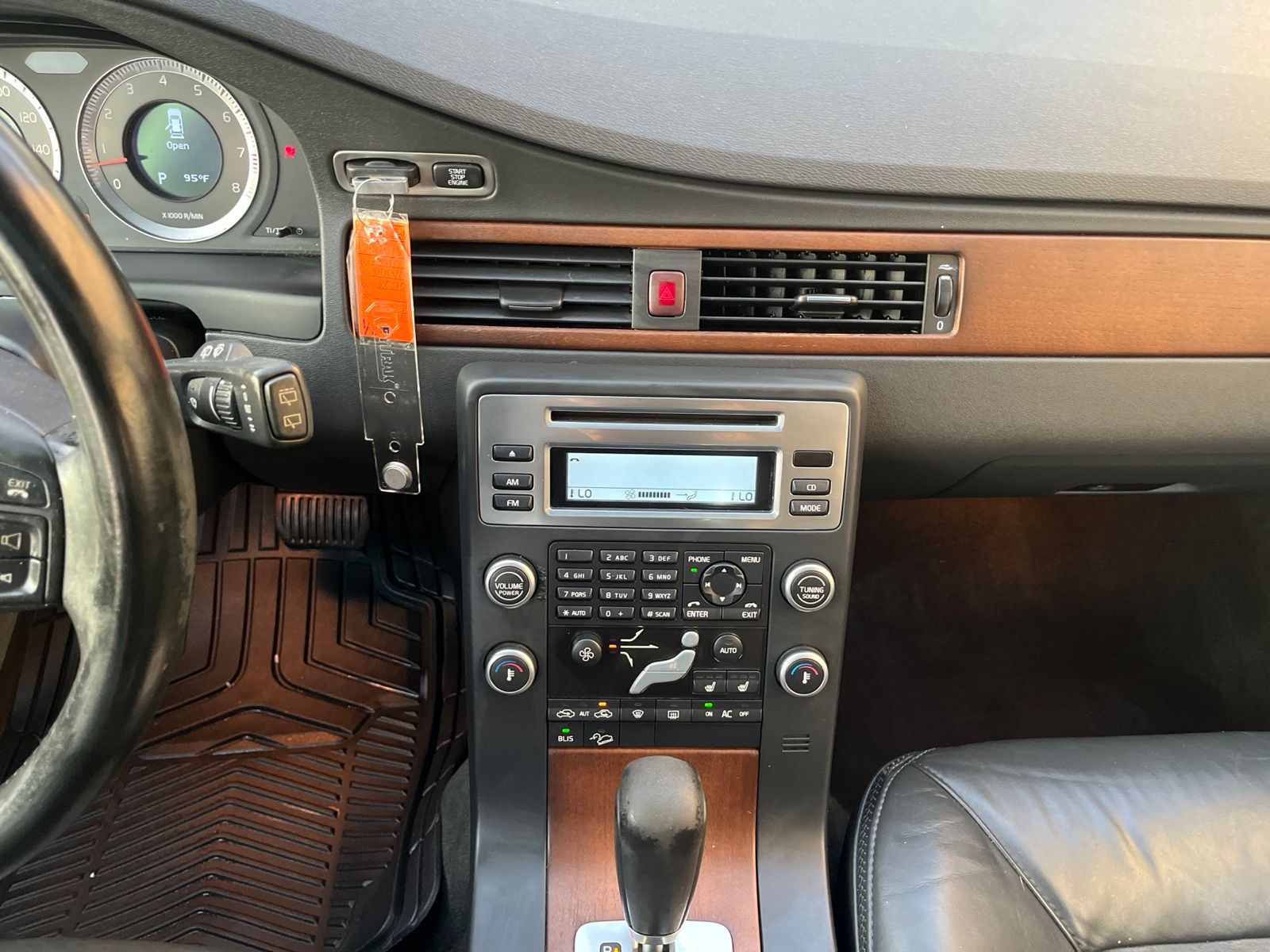 Used Car 2010 Volvo Xc70  3.2 For Sale Under $10,000 In Austin, Texas