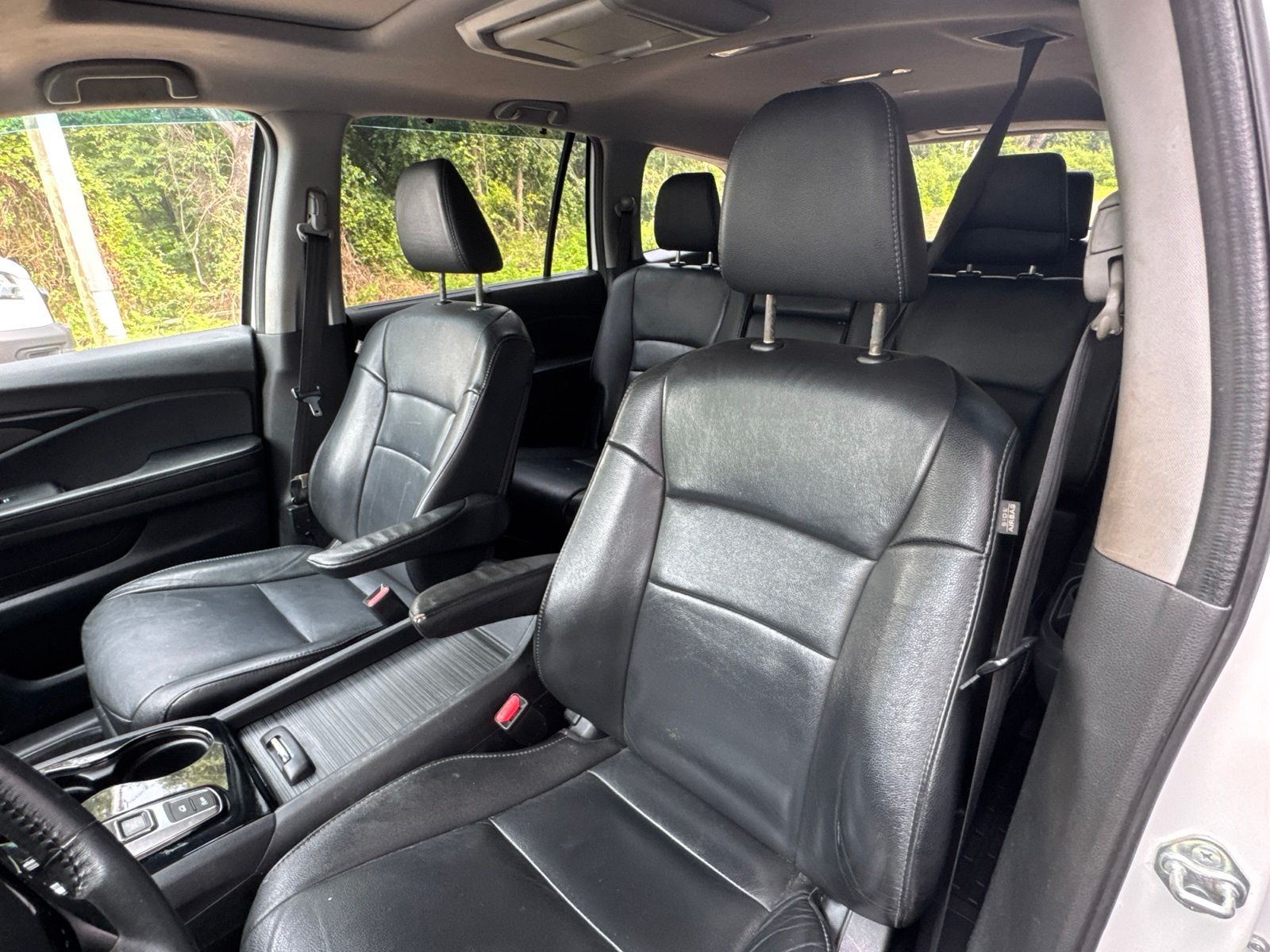 Used 2017 White Diamond Pearl Honda Touring image 38