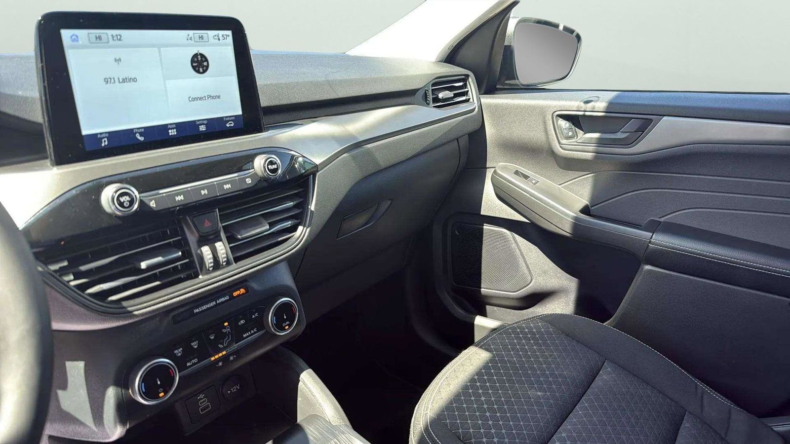 Used Car 2024 Ford Escape  Active For Sale Under $25,000 In Austin, Texas