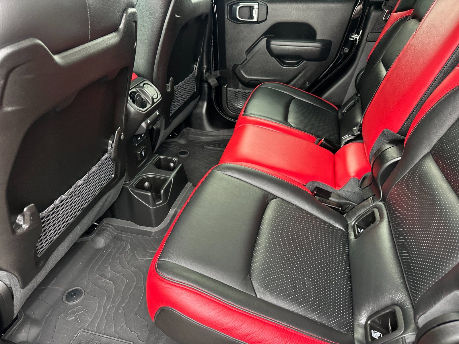 used 2024 Jeep Gladiator car, priced at $44,998