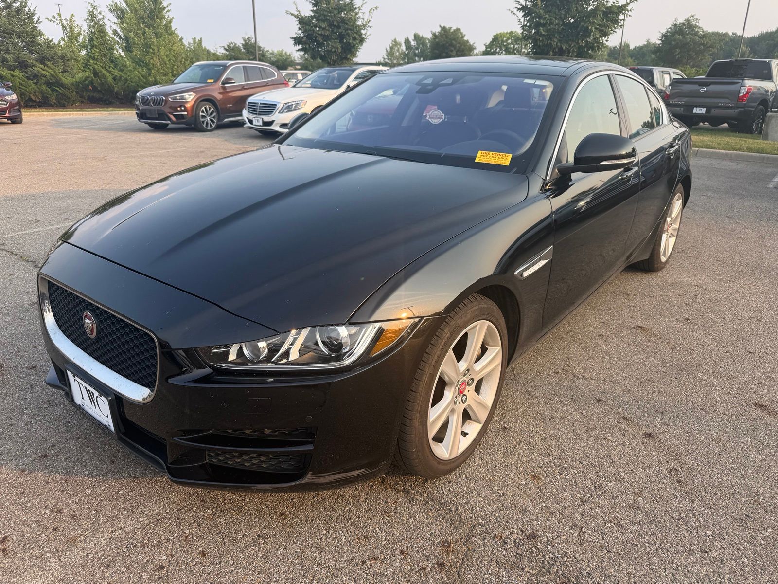 Santorini Black 2018 Jaguar XE Sedan All-Wheel Drive 8-Speed Automatic