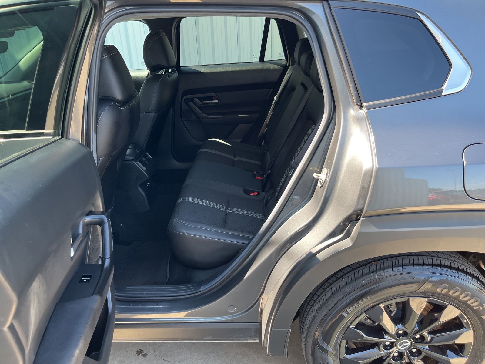 Used Car 2024 Mazda Cx-50  2.5 S Select Package For Sale Under $30,000 In Austin, Texas