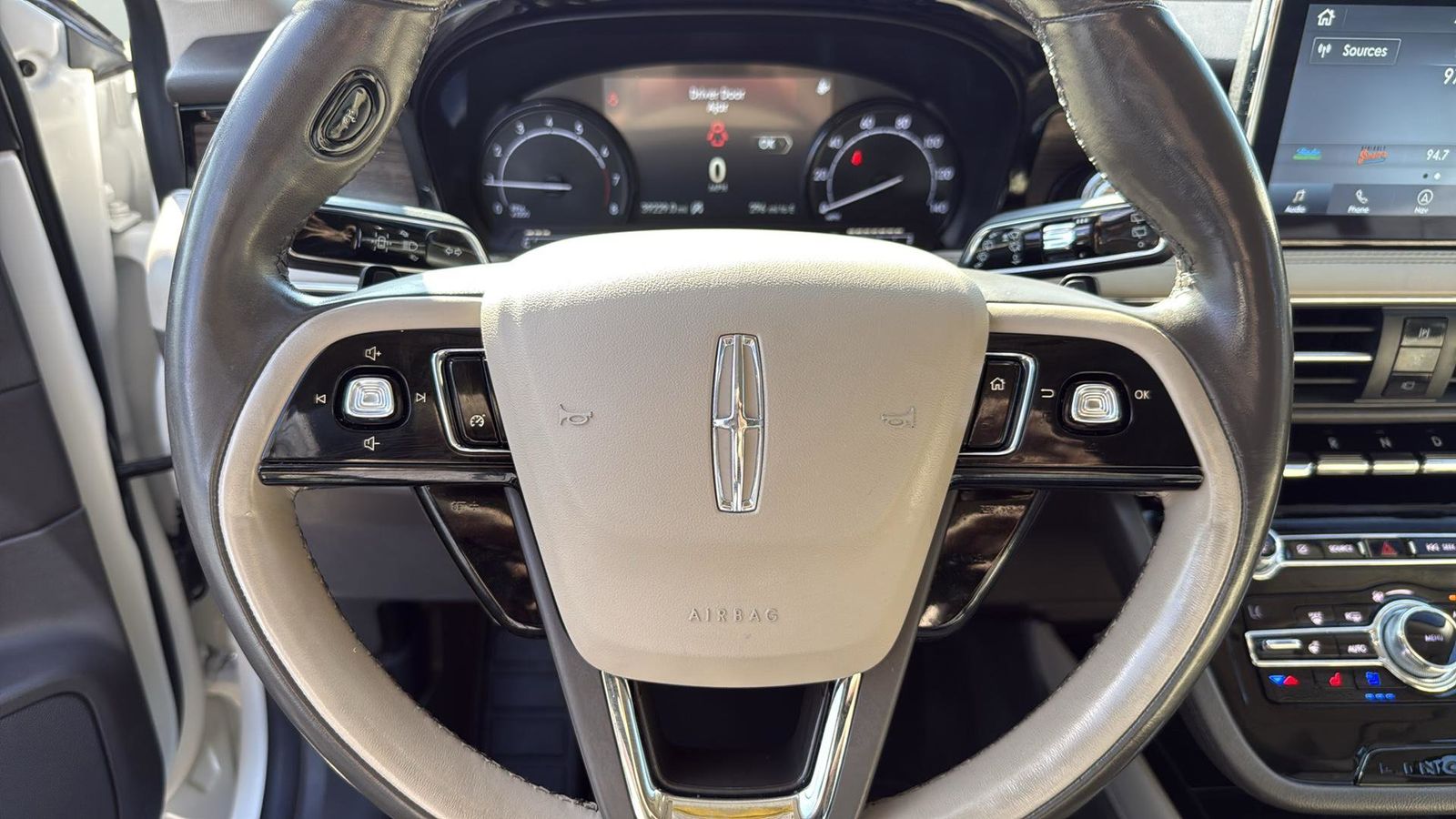 Used Car 2020 Lincoln Corsair  Reserve For Sale Under $30,000 In Austin, Texas