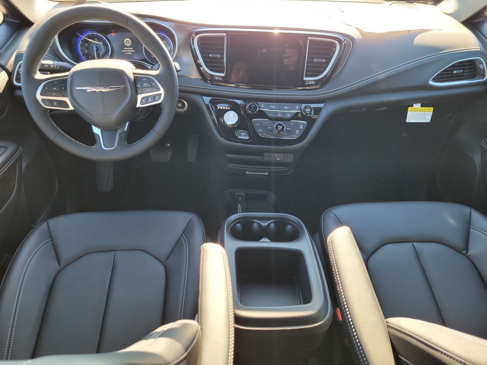 New 2026 White Chrysler Select image 11