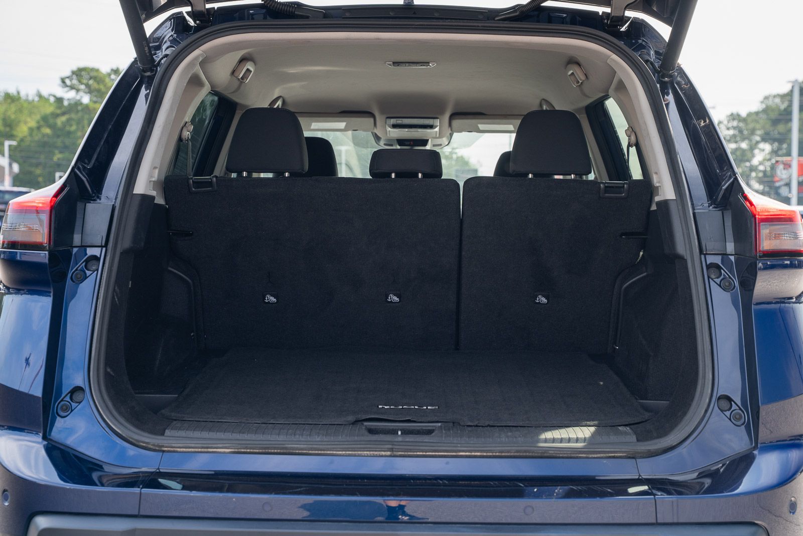 Used 2024 Nissan Rogue SUV