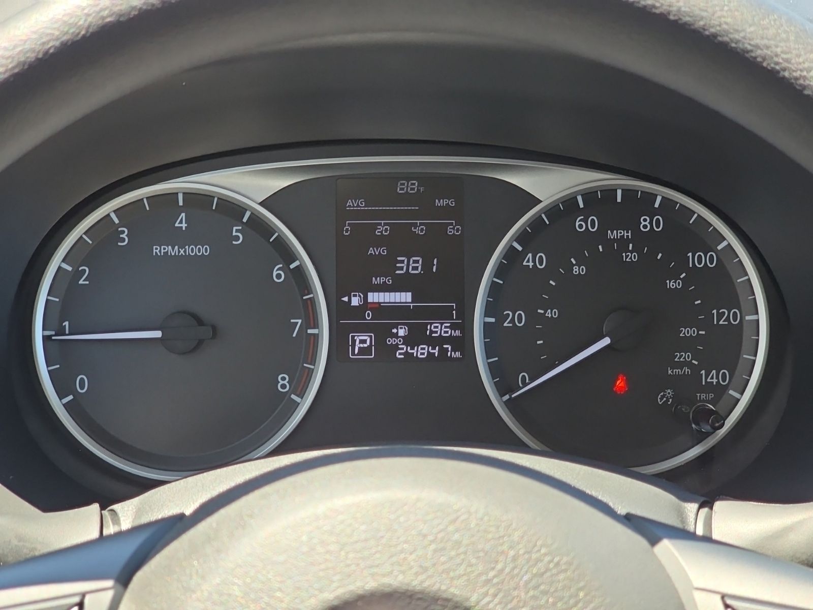 Used 2024 Gray Nissan S image 6