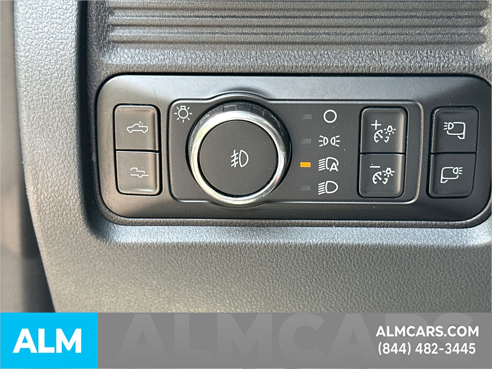 Used 2025 Black Ford Platinum image 36