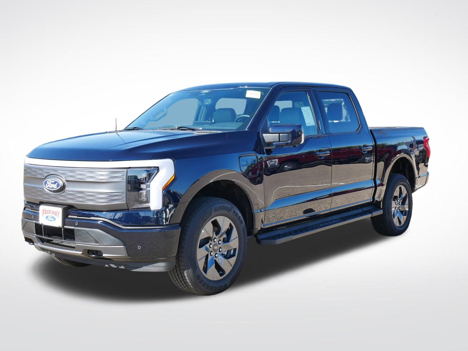 2025 Ford F-150 Lightning Lariat SuperCrew AWD