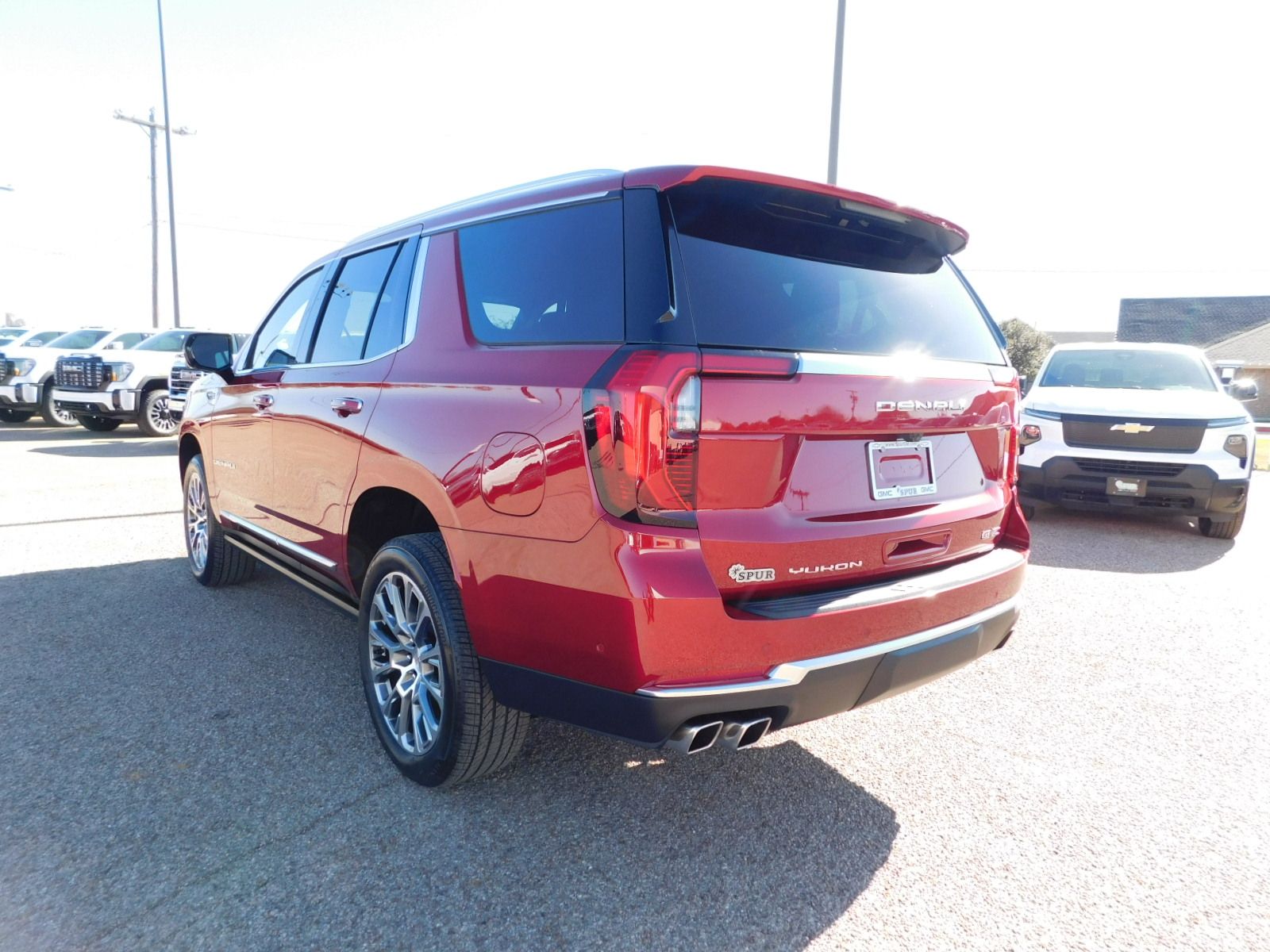 2025 GMC Yukon Denali 3