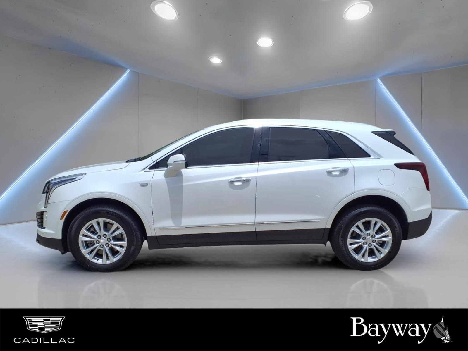 2026 Cadillac XT5 Luxury White at Bayway Cadillac of The Woodlands